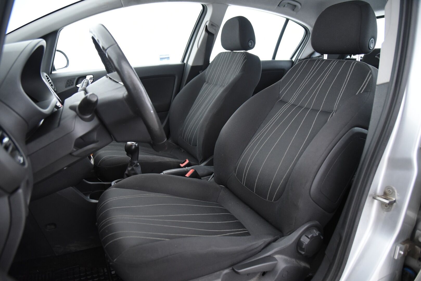 Opel Corsa 2008 5-ov Enjoy 1,4 Twinport 66kW/90hv M5 / Myydään huutokaupat.com:issa! - Myydään huutokaupat.com:issa eniten tarjoavalle! 