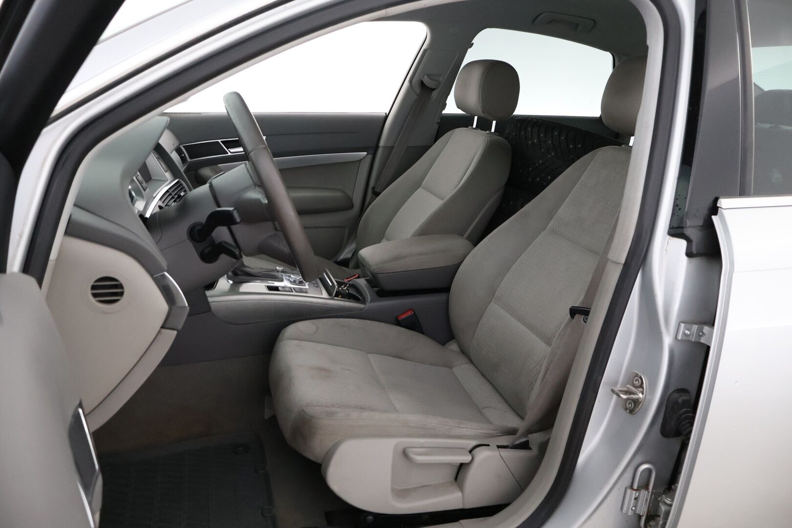 Audi A6 2008 Sedan S line Pro Business 2,0 Turbo FSI 125 kW multitronic-aut. *MYYDÄÄN HUUTOKAUPAT.COM!* - MYYDÄÄN HUUTOKAUPAT.COM  *Koukku / Xenon / Tutka / Lohko+Sis / Vakkari!*