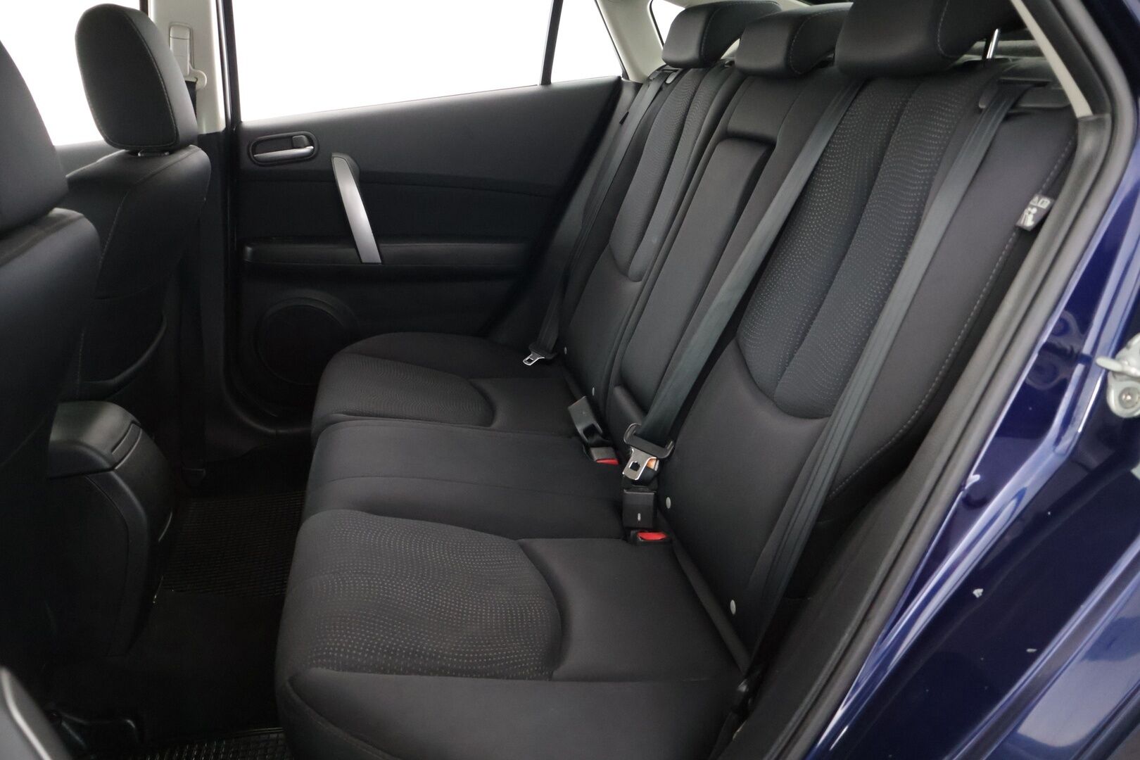 Mazda Mazda6 2009 HB 2,0 Elegance 6MT 5ov VD1 * YritysOutlet - Myydään vain yrityksille - YritysOutlet - Myydään vain yrityksille | Leimaa 06/2027! | Lohkolämmitin | Vakionopeudensäädin | 2x Renkaat
