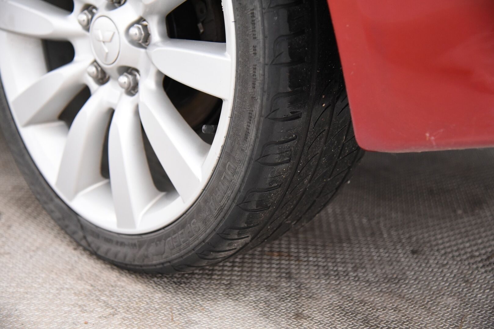 Mitsubishi Lancer 2009 Sportback 1,8 Intense Suomi-auto / Huoltokirja / Lohkolämmitin / Rockford-audio -YritysOutlet - Myydään vain yrityksille - 2x Renkaat / Ilmastointi