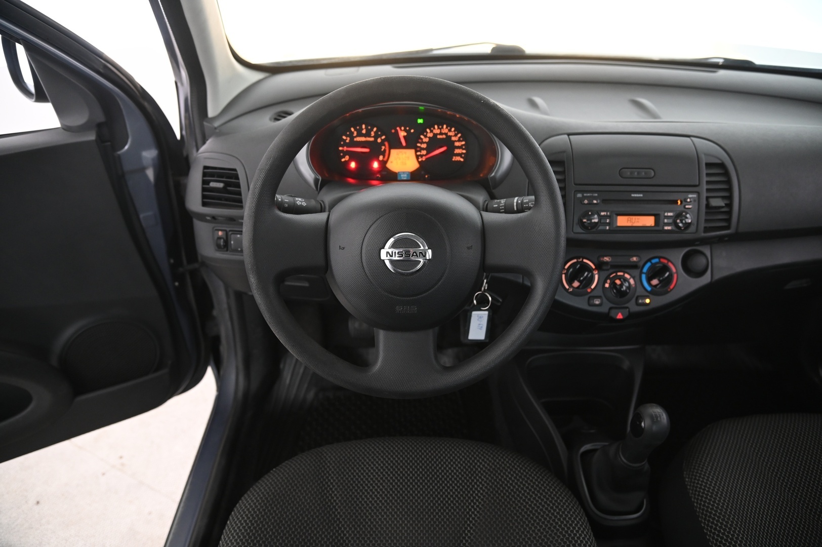 Nissan Micra 2009 1,2 59 Visia 4AT 5-ov. - 2x Renkaat&Vanteet | Radio/Aux | Siisti & Vähän ajettu!