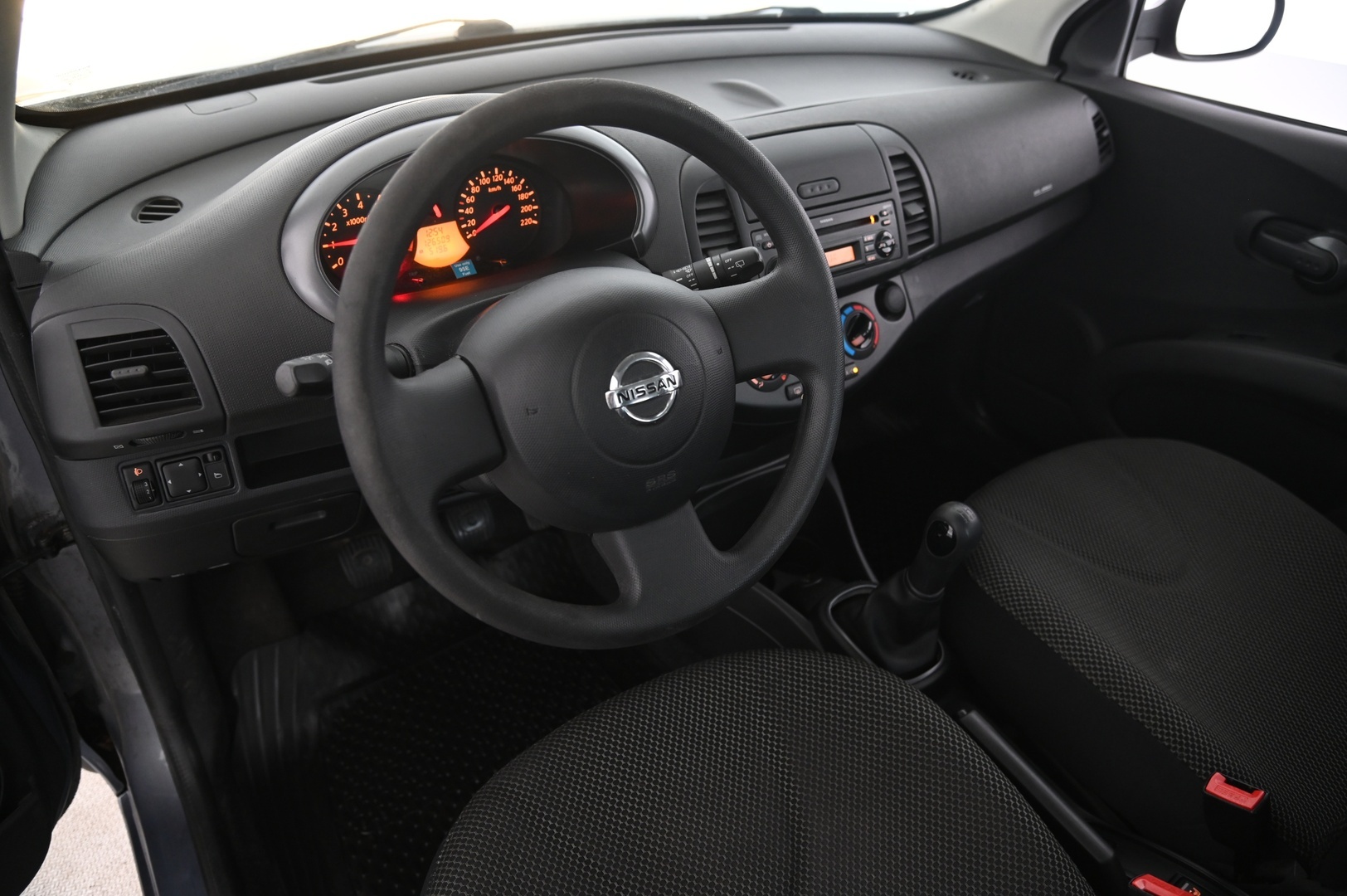 Nissan Micra 2009 1,2 59 Visia 4AT 5-ov. - 2x Renkaat&Vanteet | Radio/Aux | Siisti & Vähän ajettu!