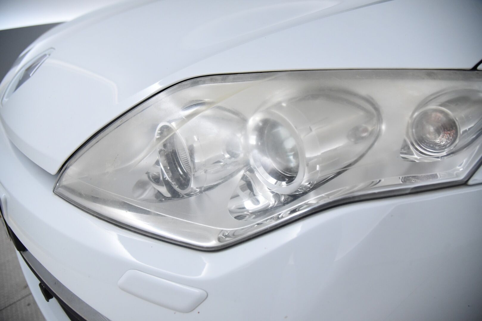 Renault Laguna 2009 Sport Tourer Expression 2,0 dCi 16V / Myydään huutokaupat.com:ssa! - Myydään vain Huutokaupat.com:ssa!