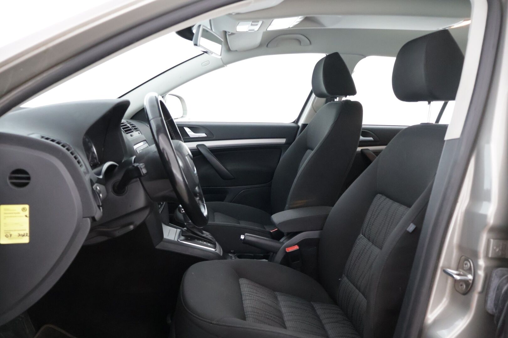 Skoda Octavia 2009 Combi 1,4 TSI Elegance DSG Autom. * Todella asiallinen * - * Myydään huutokaupoissa! * 