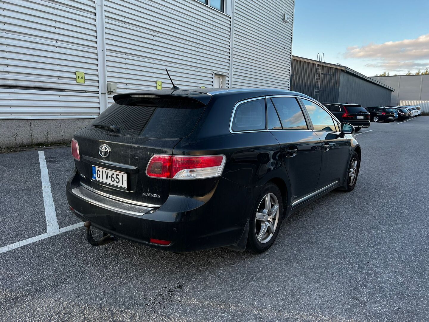 Toyota Avensis 2010 1,8 Valvematic Linea Sol Wagon Multidrive S * Suomiauto / Vetokoukku / Lohko & Sisäpistoke / Vakkari - 2x Hyvät renkaat / Siisti yksilö / Juuri tullut Tampereelle!