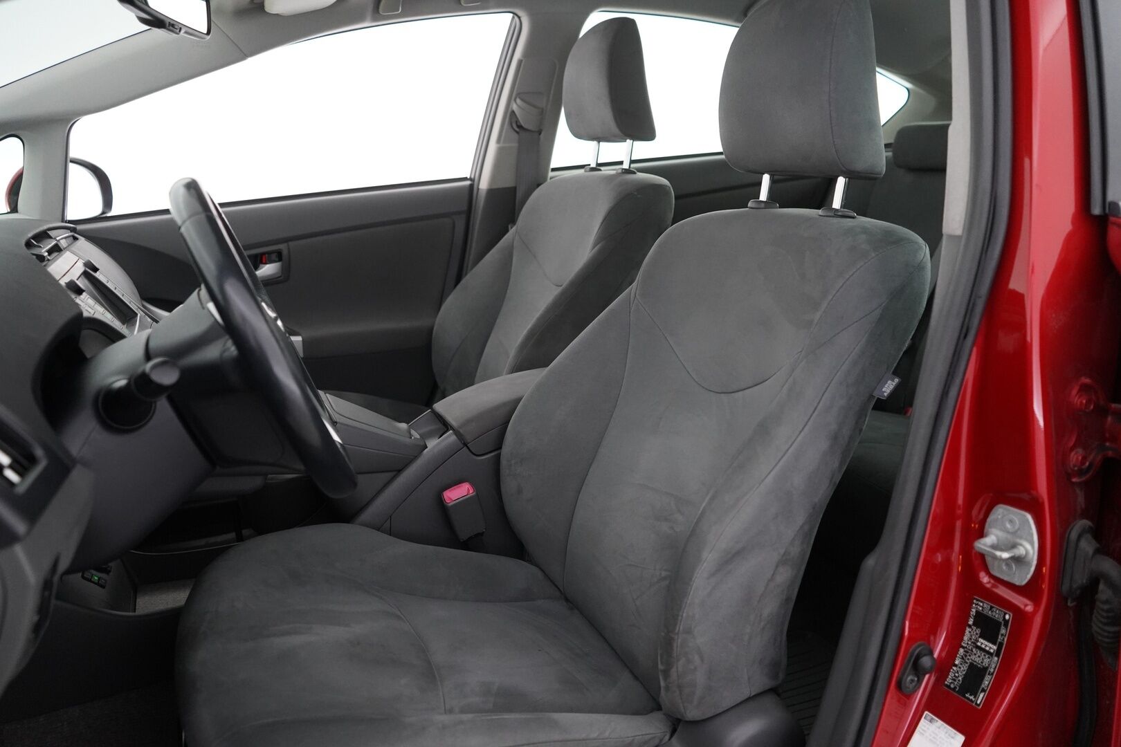 Toyota Prius 2011 HSD Premium 5ov * HUD / Peruutuskamera / Keyless / Vakkari / Lohkolämmitin * - Suomi-auto / Merkkihuollettu / Katsastettu 30.7.25 / Viimeisin huolto 238tkm 