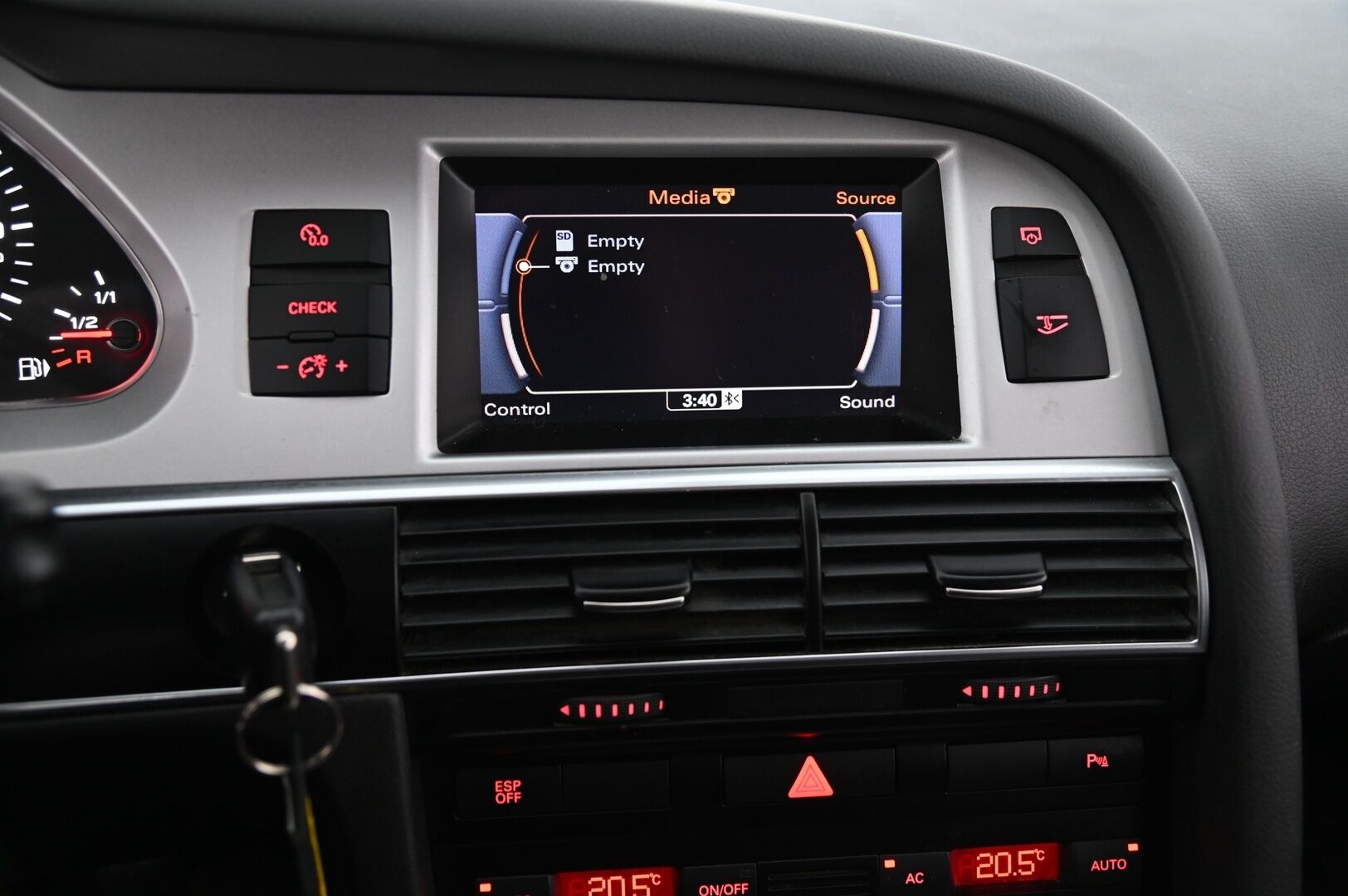 Audi A6 2010 S line Business 2,0e TDI *Myydään Huutokaupat.com*