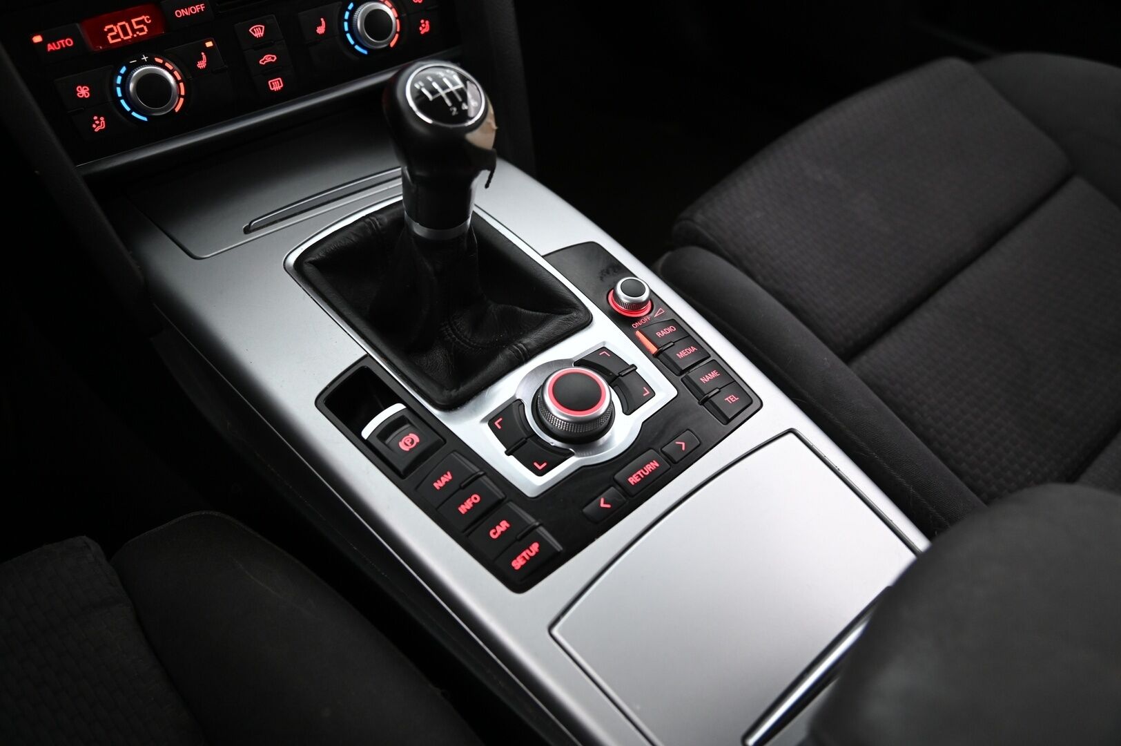 Audi A6 2010 S line Business 2,0e TDI *Myydään Huutokaupat.com*