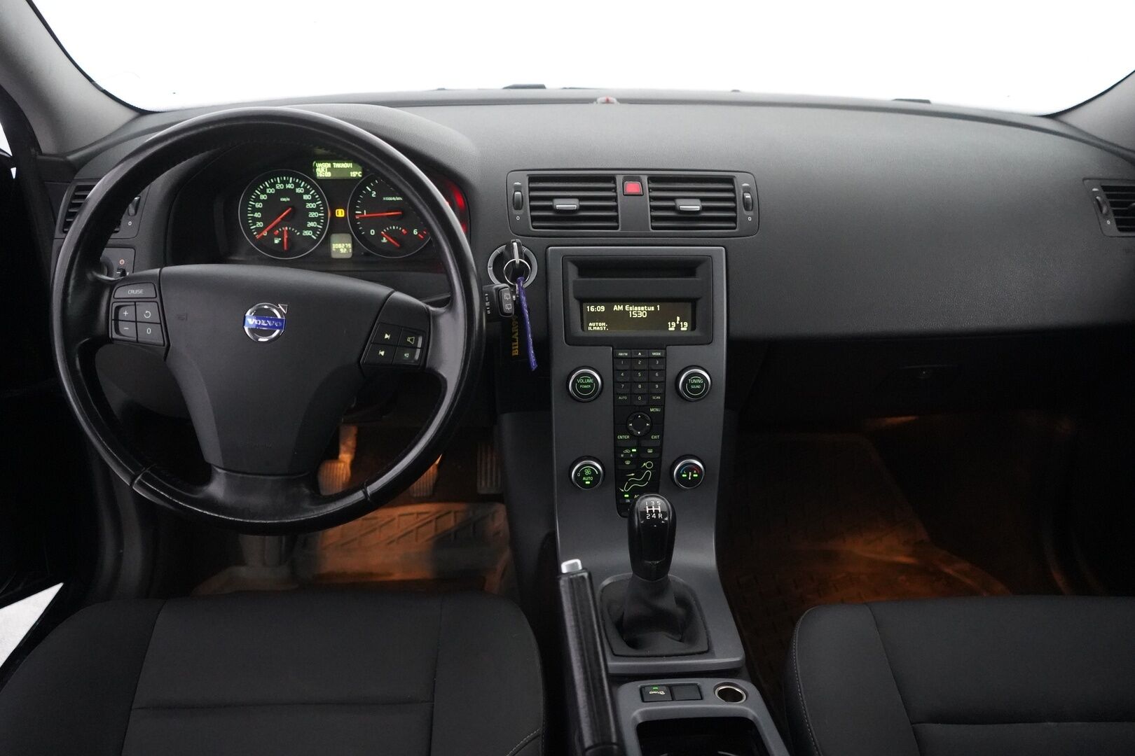 Volvo V50 2010 1,6D DRIVe start/stop Kinetic man - Huutokaupat.com sivustolla myynnissä!