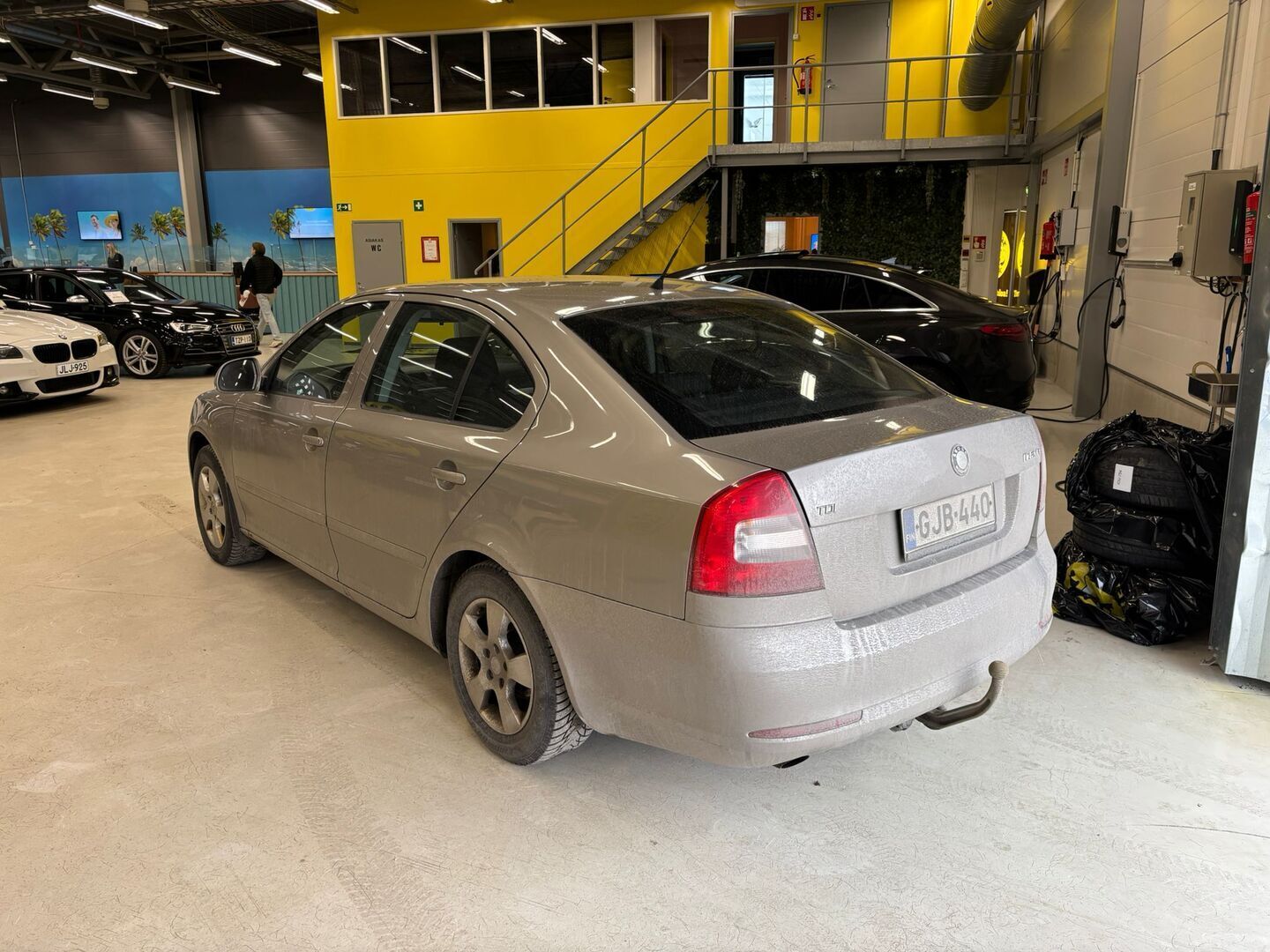 Skoda Octavia 2010 1,6 TDI CR DPF Ambiente *YritysOutlet - Myydään vain yrityksille * - YritysOutlet - Myydään vain yrityksille