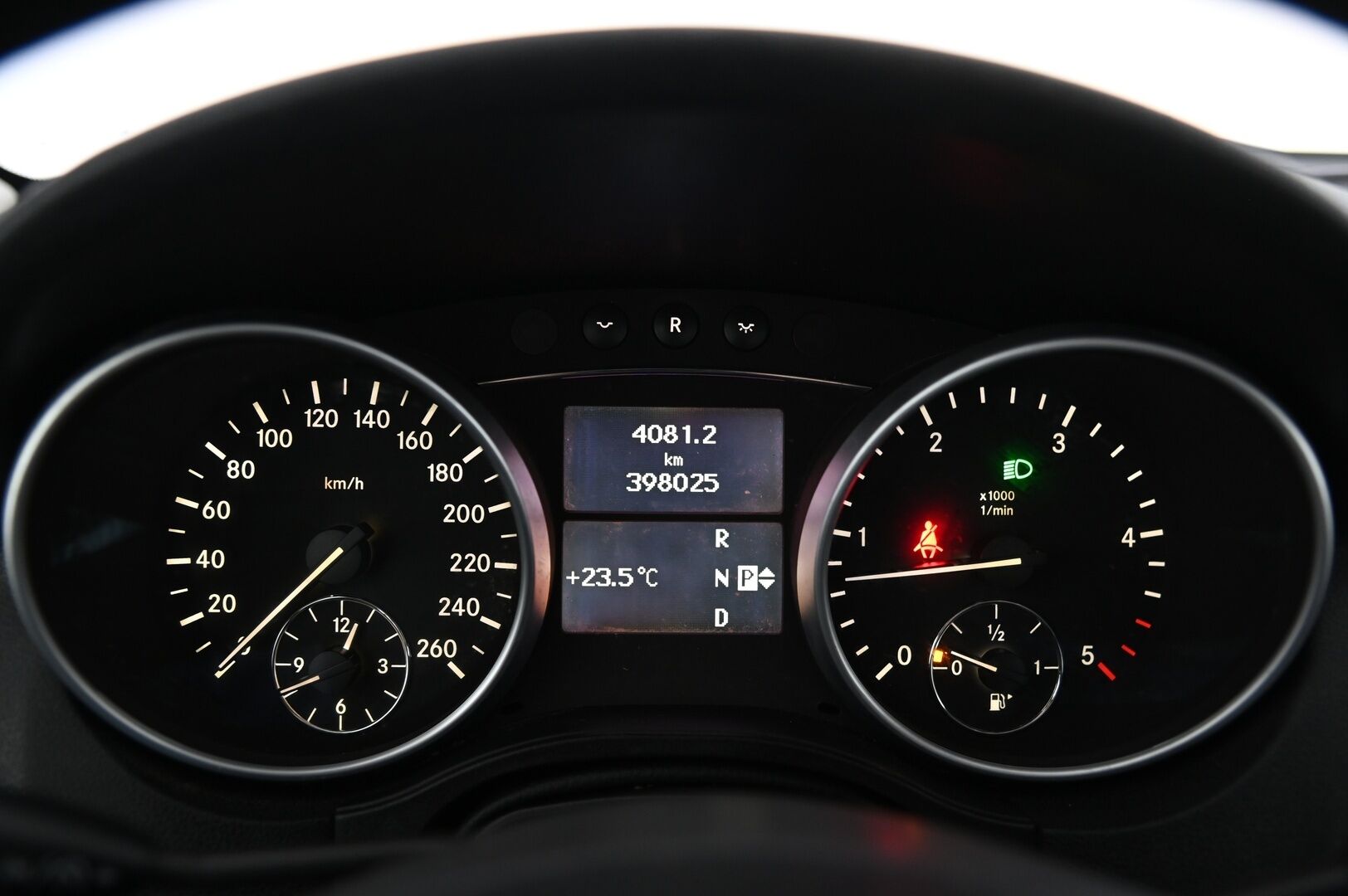 Mercedes-Benz ML 2011 300 CDI 4MATIC*YritysOutlet - Myydään vain yrityksille* - *YritysOutlet - Myydään vain yrityksille*