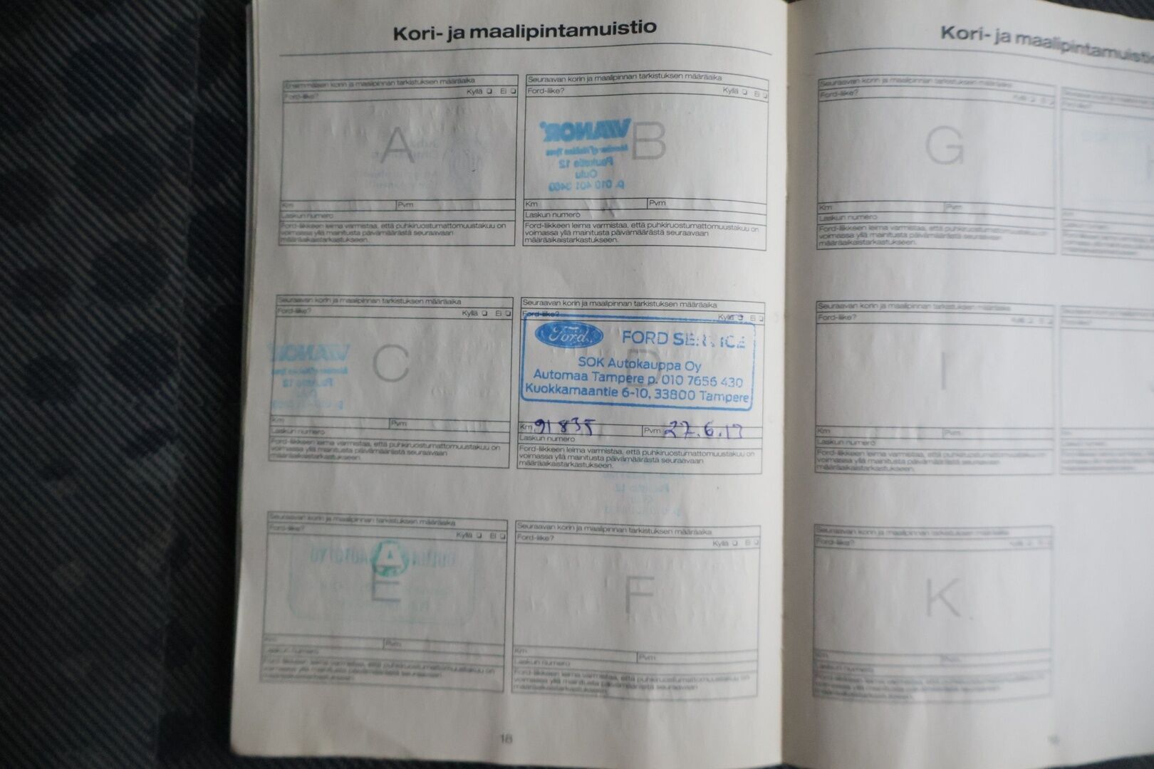 Ford Transit 2010 300L 2,2TDCi 115 N1 Van Trend FWD 4,36 Puolikorkea - Myydään huutokaupat.com *Suomiauto / Eber / Koukku* - Myydään huutokaupassa eniten tarjoavalle! / 2x renkaat vanteilla