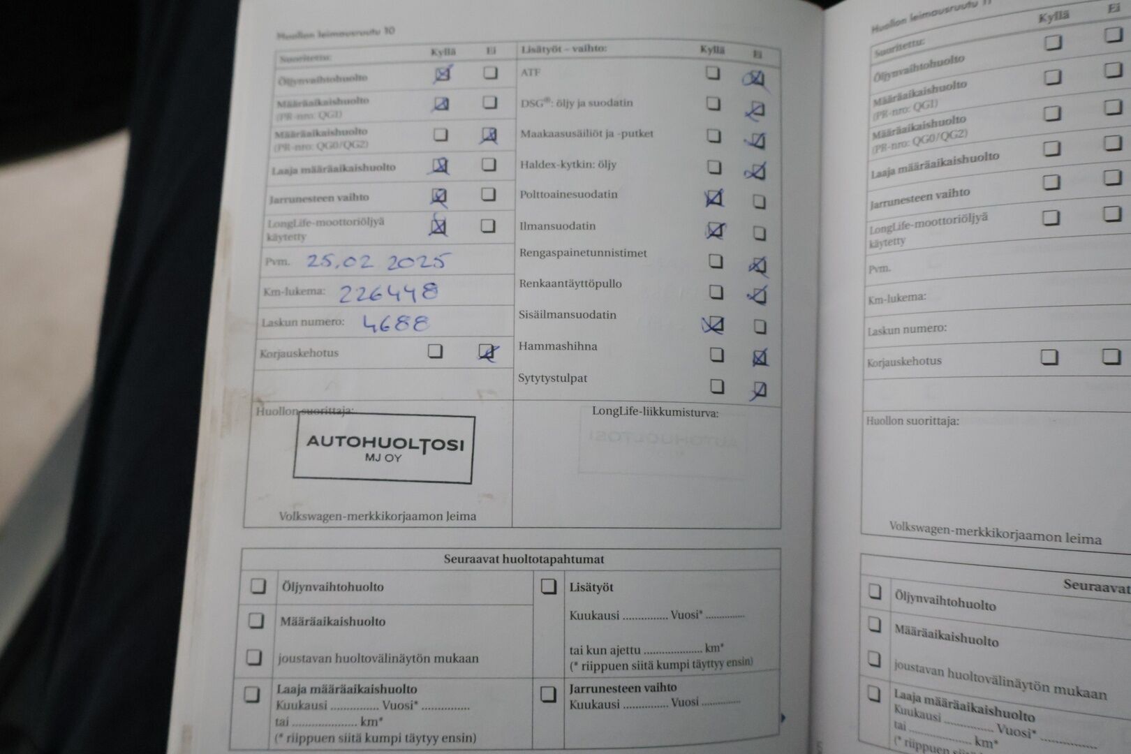 Volkswagen Golf 2010 Trendline 1,2 TSI 77 kW (105 hv) BlueMotion Technology 4-ovinen * YritysOutlet - Myydään vain yrityksille * - YritysOutlet - Myydään vain yrityksille / Leimaa 07/2026 / Kahdet renkaat