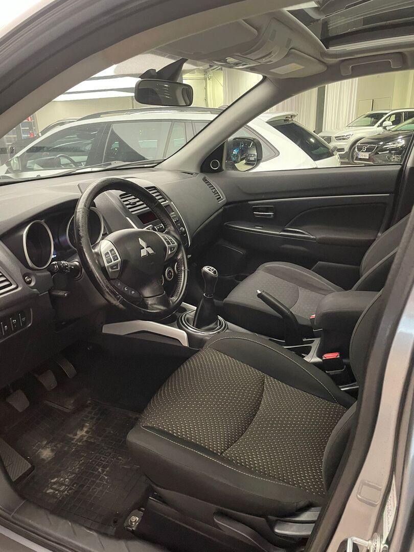 Mitsubishi ASX 2011 ASX 1,6 Intense/ Koukku / 2X Renkaat / Ilmastointi / Siisti /-Yritys Outlet- Myydään vain yrityksille! * - *Yritys Outlet- Myydään vain yrityksille!*