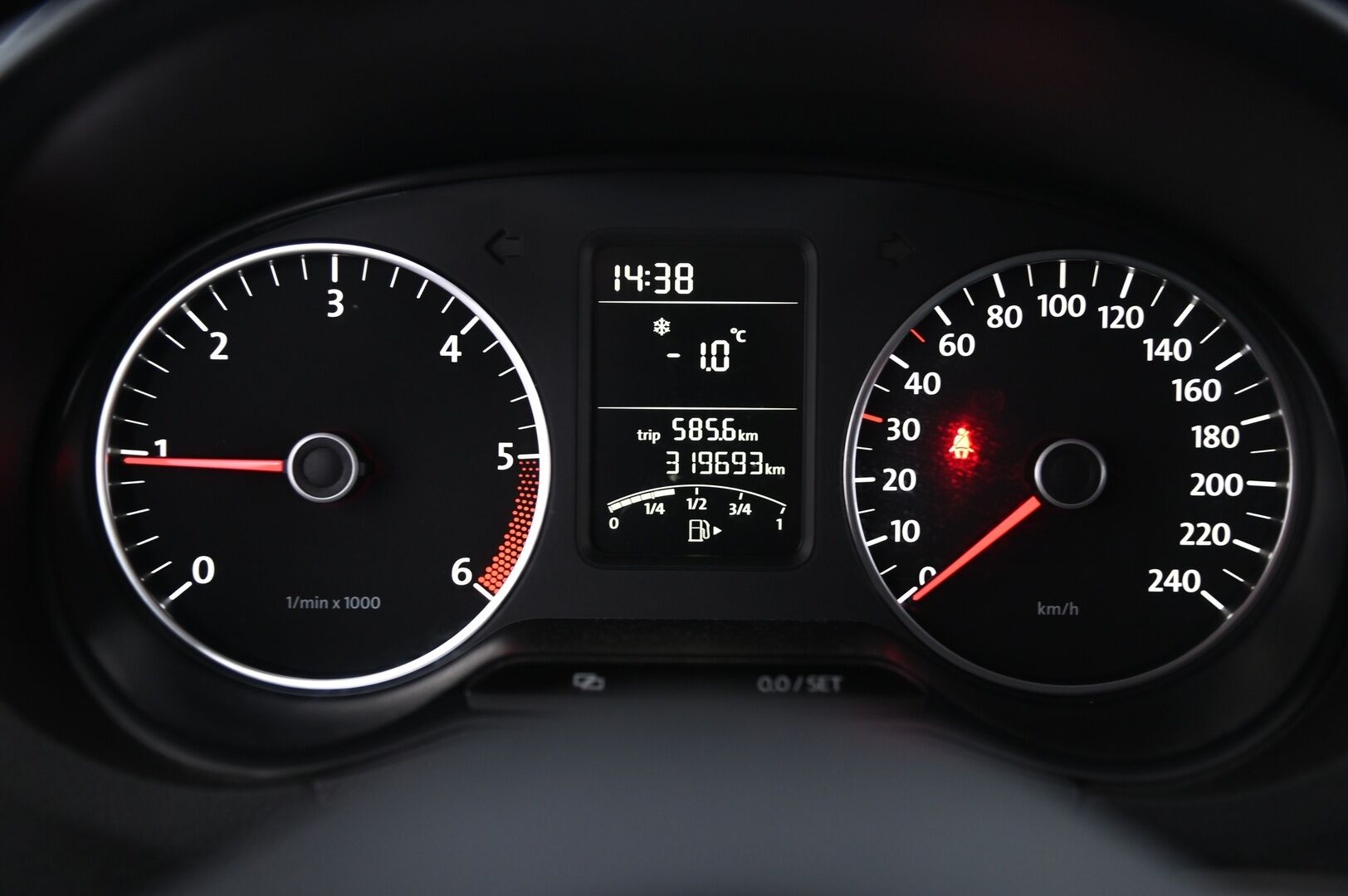 Volkswagen Polo 2011 Comfortline 1,6 TDI 66 kW (90 hv) BlueMotion Technology***MYYDÄÄN HUUTOKAUPAT.COM*** - ***MYYDÄÄN HUUTOKAUPAT.COM***