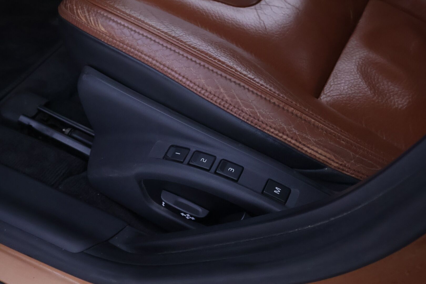 Volvo V60 2011 D5 AWD Summum aut MYYDÄÄN HUUTOKAUPAT.COM! - MYYDÄÄN HUUTOKAUPAT.COM!