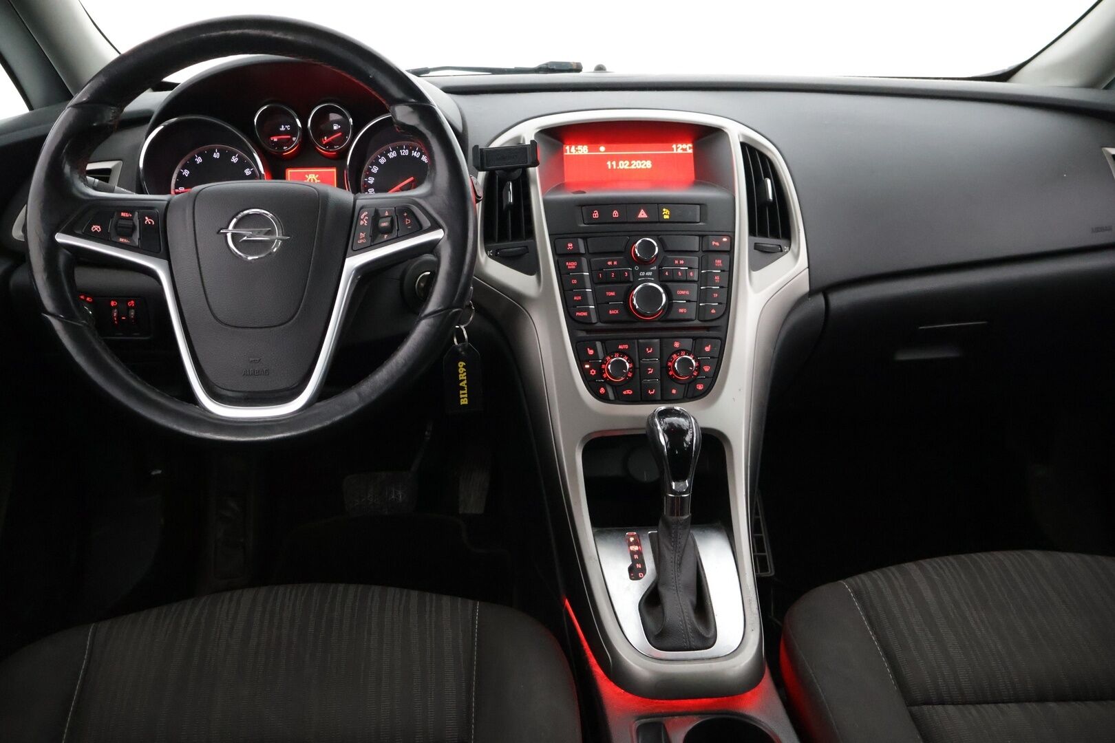 Opel Astra 2011 Sport Tourer Enjoy 1,4 Turbo 103kW AT6 *Yritys Outlet - Myydään vain yrityksille* *Suomi-auto / Vakkari / Tutka / Lohkolämmitin / Vetokoukku* - Myydään yrityksille! Suomi-auto - HULLUT AVAJAISHULINAT KORKOTARJOUS 3,29 %