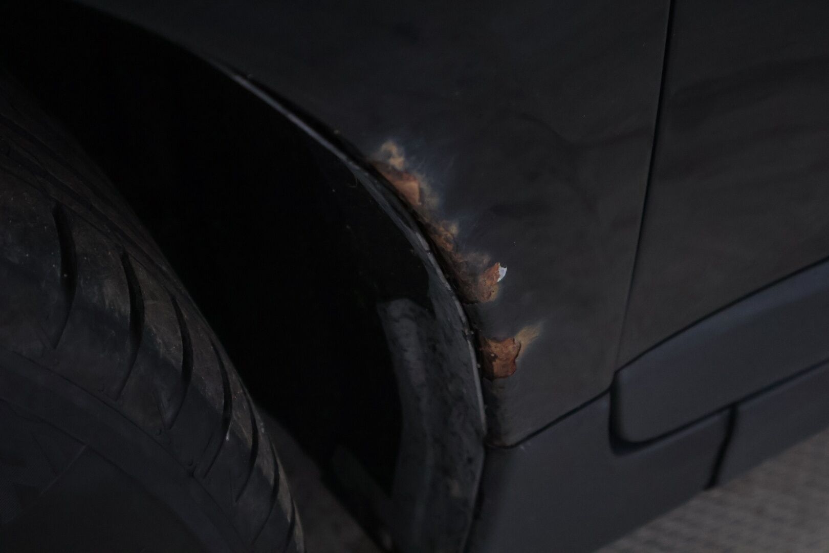 Volvo XC60 2010 D5 AWD Summum Business aut ** YritysOutlet - Myydään vain yrityksille ** ACC / Koukku / Webasto / Sähköpenkit / BLIS - ** Katso varusteet / Juuri katsastettu **