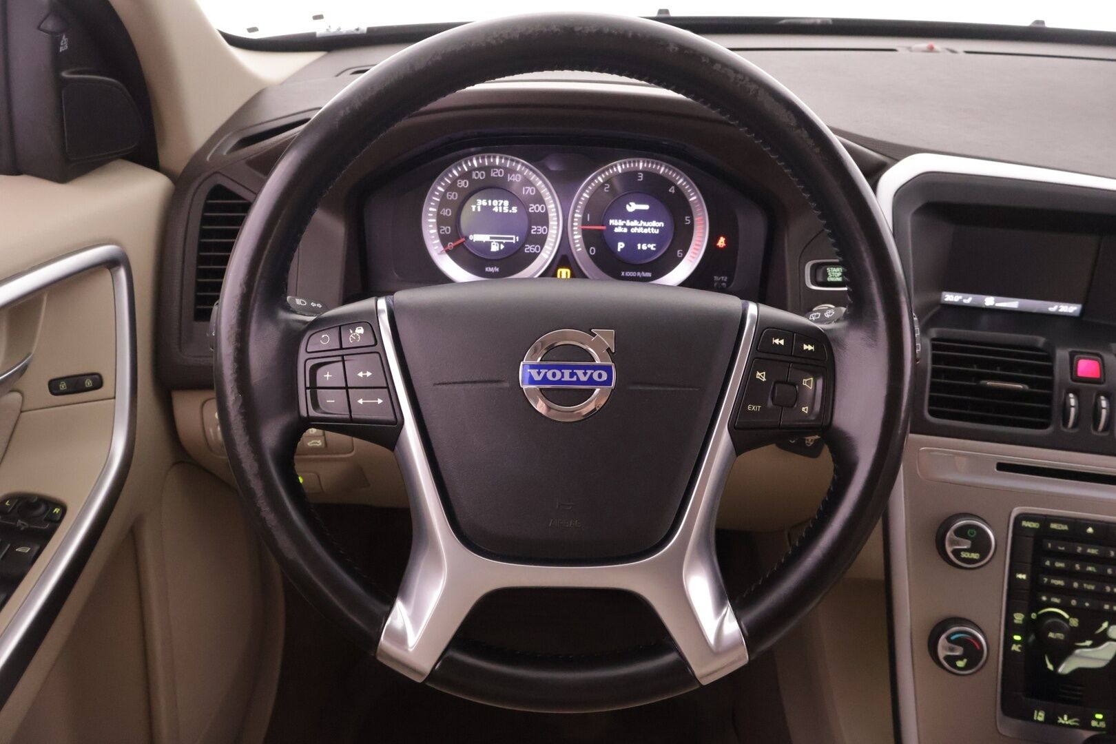 Volvo XC60 2010 D5 AWD Summum Business aut ** YritysOutlet - Myydään vain yrityksille ** ACC / Koukku / Webasto / Sähköpenkit / BLIS - ** Katso varusteet / Juuri katsastettu **