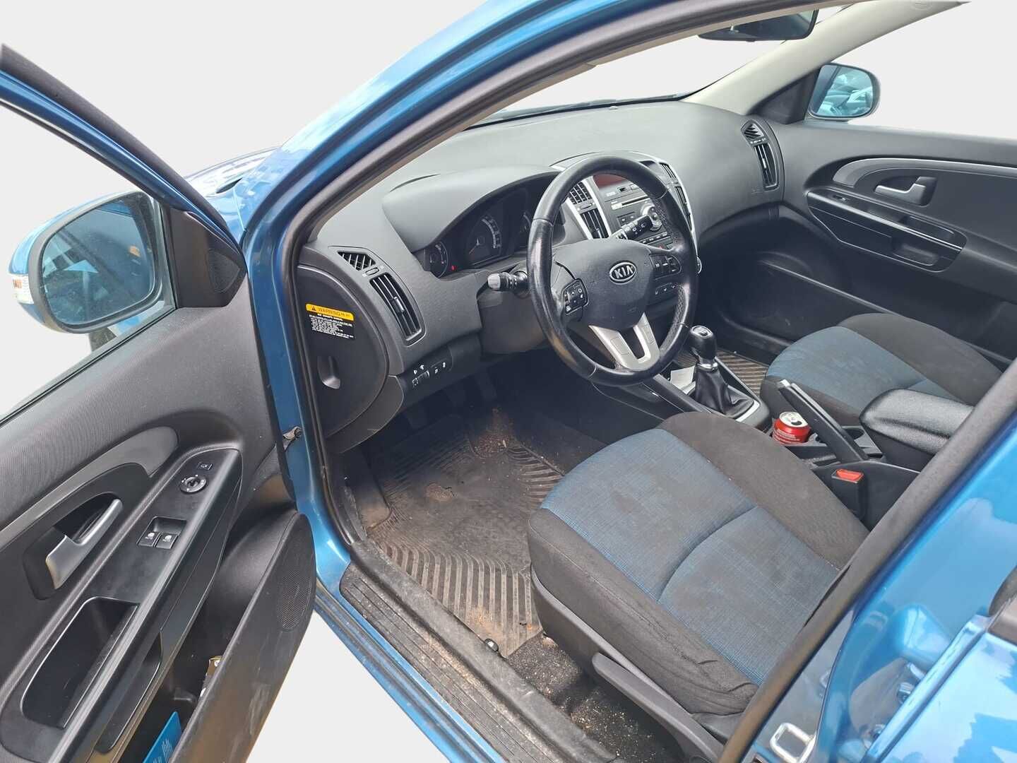 Kia cee'd 2011 1,6 ISG Active SW EcoDynamics - *YRITYSOUTLET AUTO Tämä auto myydään vain yrityksille | Vakionopeudensäädin | ABS | Mäkilähtöavustin | Ajotietokone | AUX |