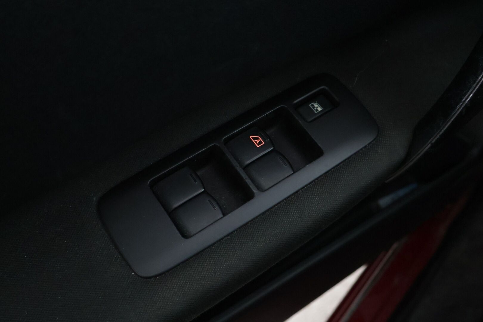 Nissan Qashqai+2 2011 1,6L Visia 2WD 5MT MY10 *YritysOutlet - Myydään vain yrityksille* - *YritysOutlet - Myydään vain yrityksille* / Varusteet ja lisätiedot tulossa!