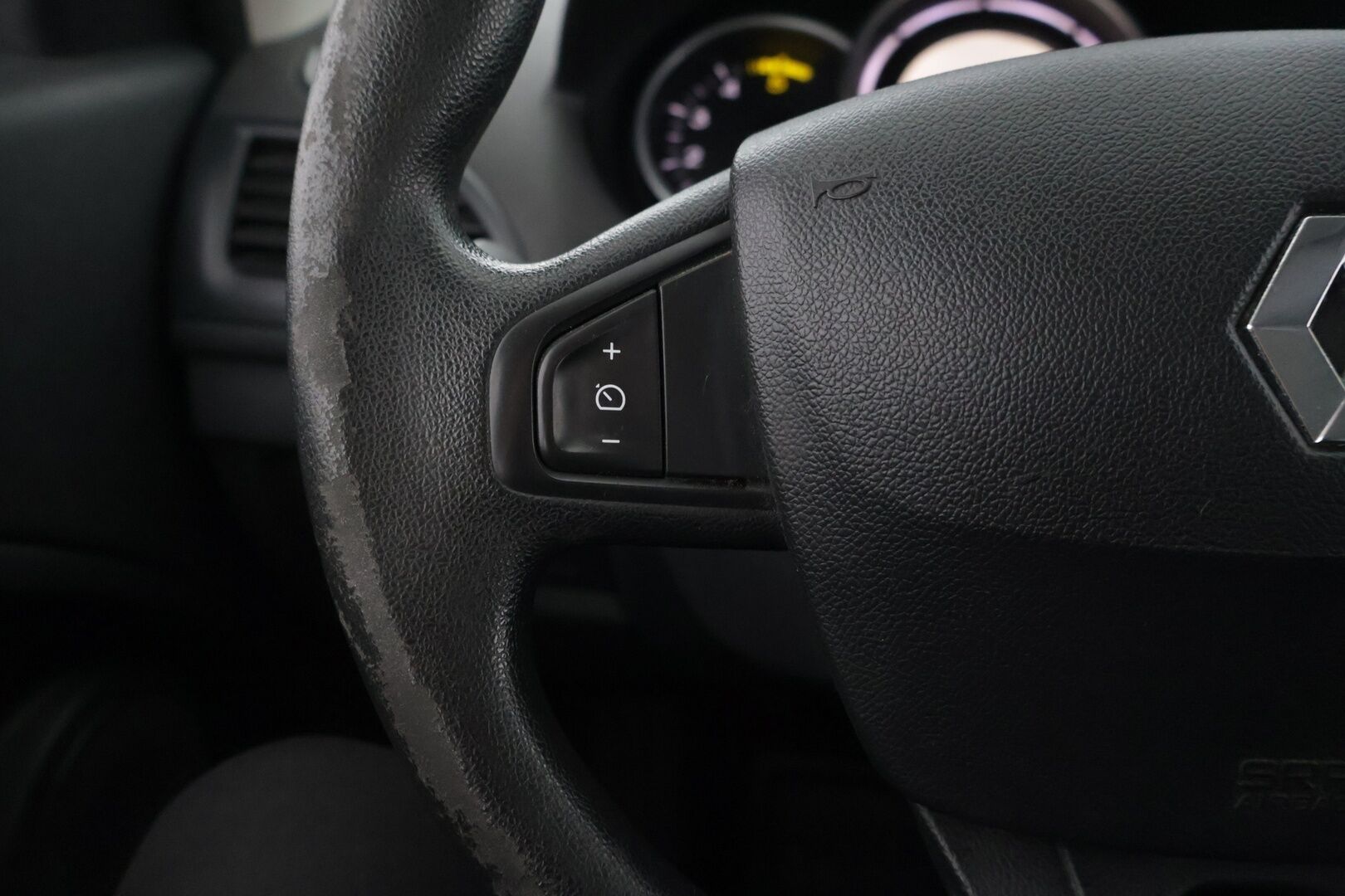 Renault Megane 2011 Sport Tourer Expression 1,5 dCi 110hv FAP aut 6-v EDC - YritysOutlet - Myydään vain yrityksille - *Suomi-auto / Peruutustutka takana / Jälkiasennettu webasto/eberi / Navigointi / 2x renkaat & alumiinivanteet*