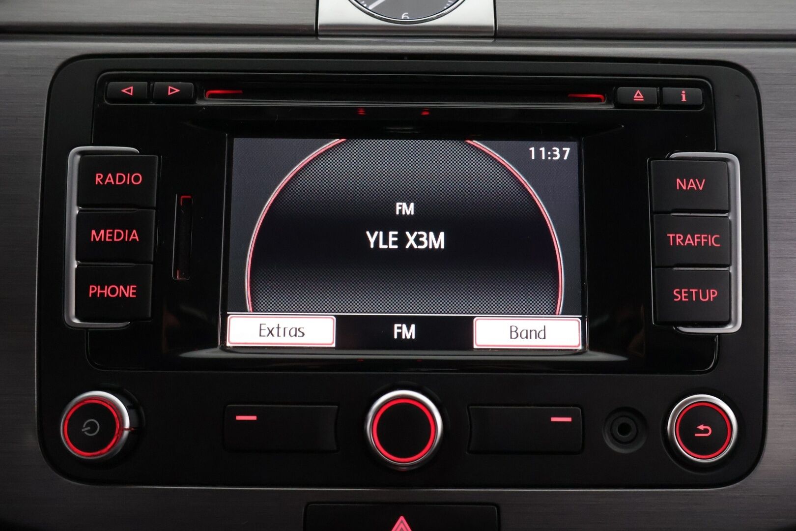 Volkswagen Passat 2011 1,4 TSI Comfortline 90 kW (122 hv) DSG-automaatti BlueMotion Technology - *Lohko / Vakkari / Navi / Bluetooth!*