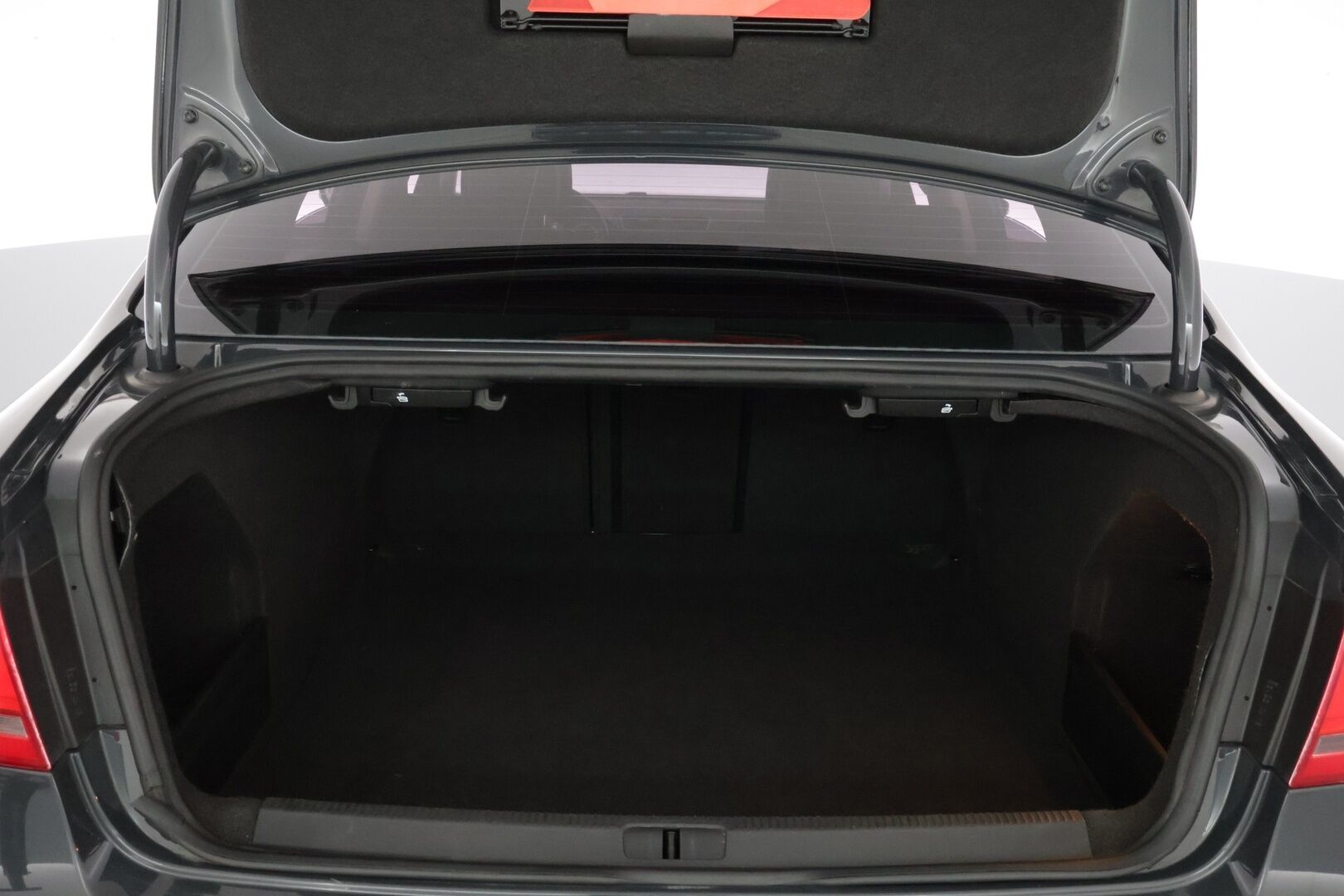Volkswagen Passat 2011 1,4 TSI Comfortline 90 kW (122 hv) DSG-automaatti BlueMotion Technology - *Lohko / Vakkari / Navi / Bluetooth!*