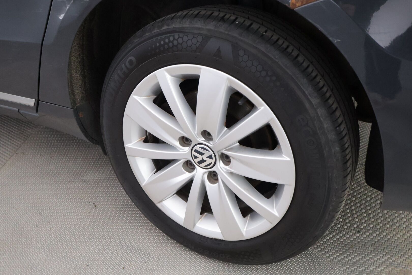 Volkswagen Passat 2011 1,4 TSI Comfortline 90 kW (122 hv) DSG-automaatti BlueMotion Technology - *Lohko / Vakkari / Navi / Bluetooth!*