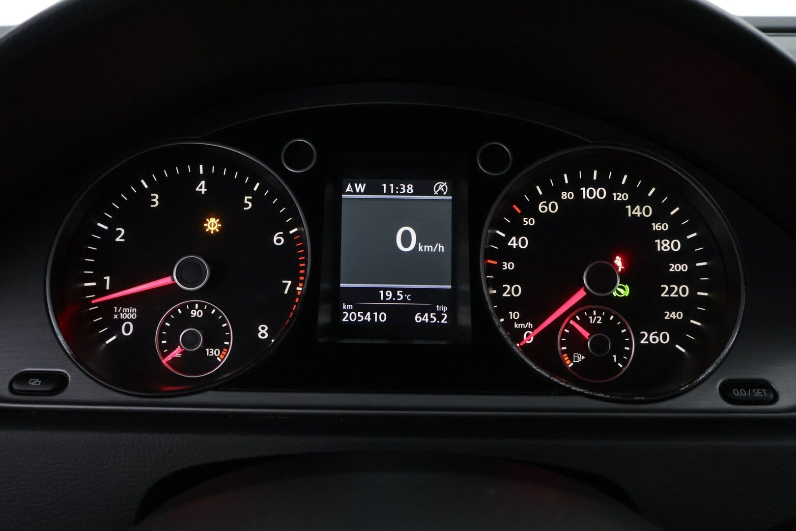 Volkswagen Passat 2011 1,4 TSI Comfortline 90 kW (122 hv) DSG-automaatti BlueMotion Technology - *Lohko / Vakkari / Navi / Bluetooth!*