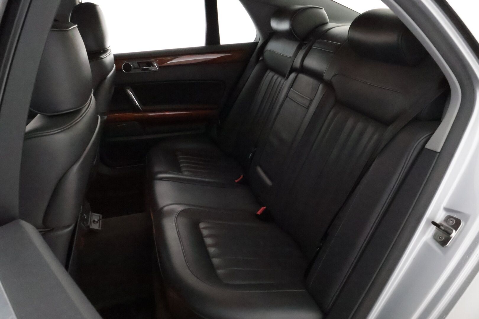 Volkswagen Phaeton 2003 5,0 BiTurbo V10 * - YritysOutlet - Myydään vain yrityksille - - YritysOutlet - Myydään vain yrityksille