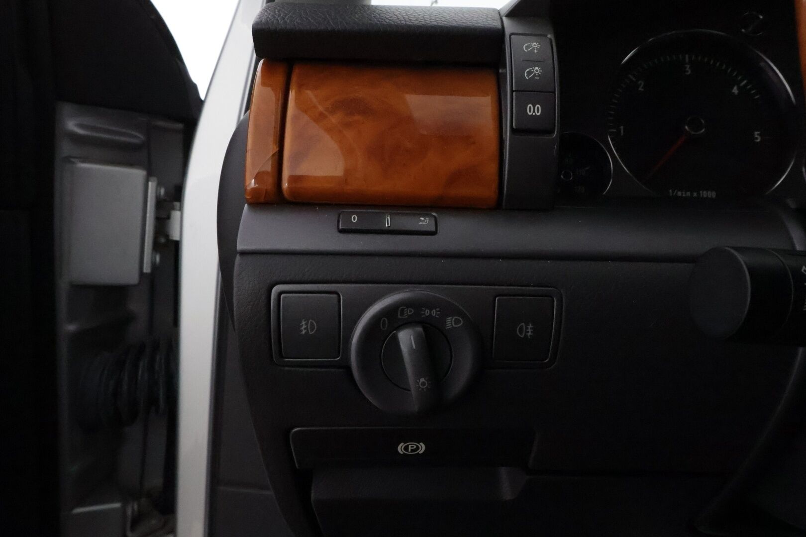 Volkswagen Phaeton 2003 5,0 BiTurbo V10 * - YritysOutlet - Myydään vain yrityksille - - YritysOutlet - Myydään vain yrityksille