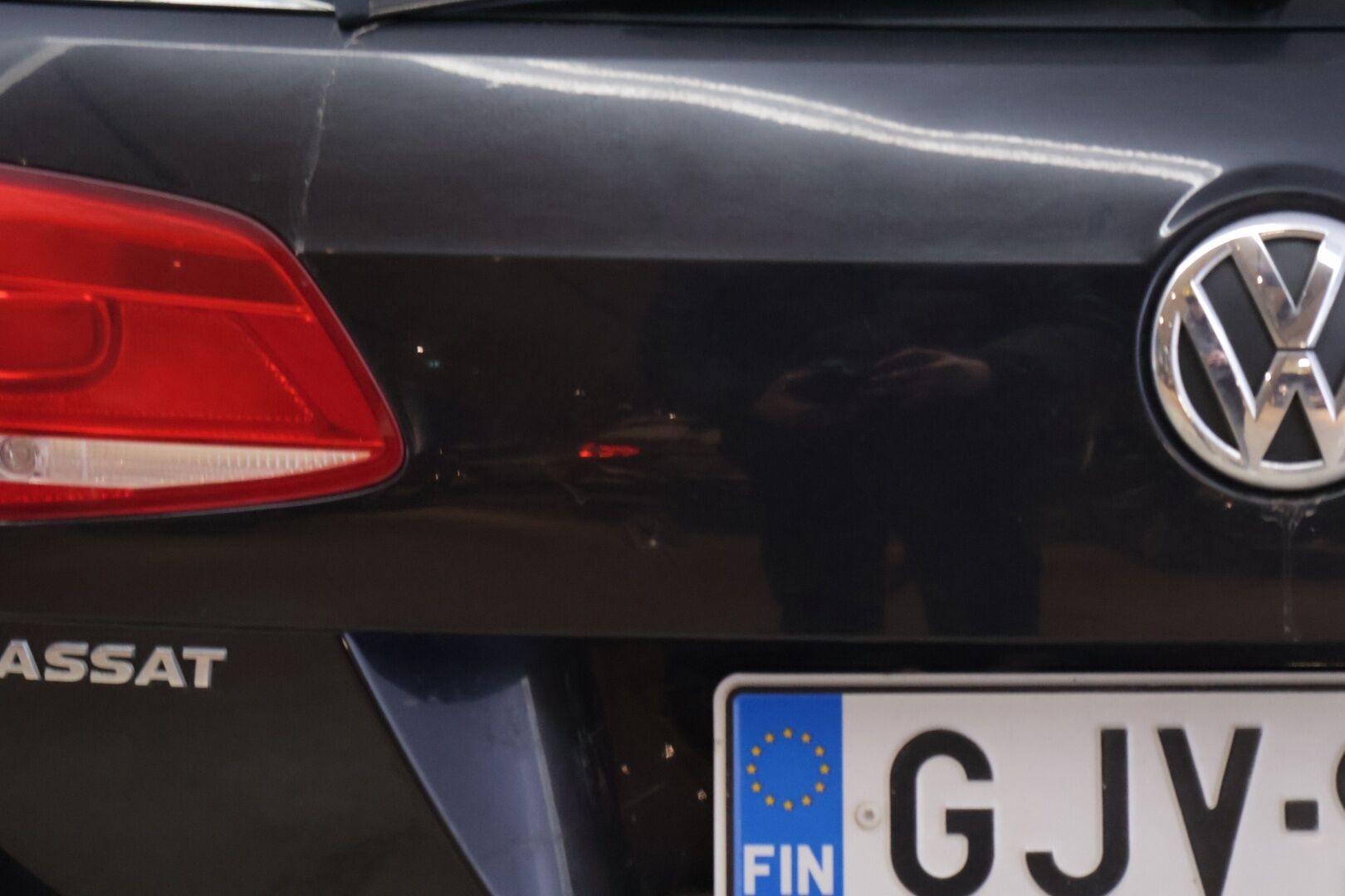 Volkswagen Passat 2011 Variant Comfortline 2,0 TDI 103 kW (140 hv) BlueMotion Technology - YritysOutlet - Myydään vain yrityksille - Juuri katsastettu / Kahdet hyvät renkaat / Suomi-auto! 