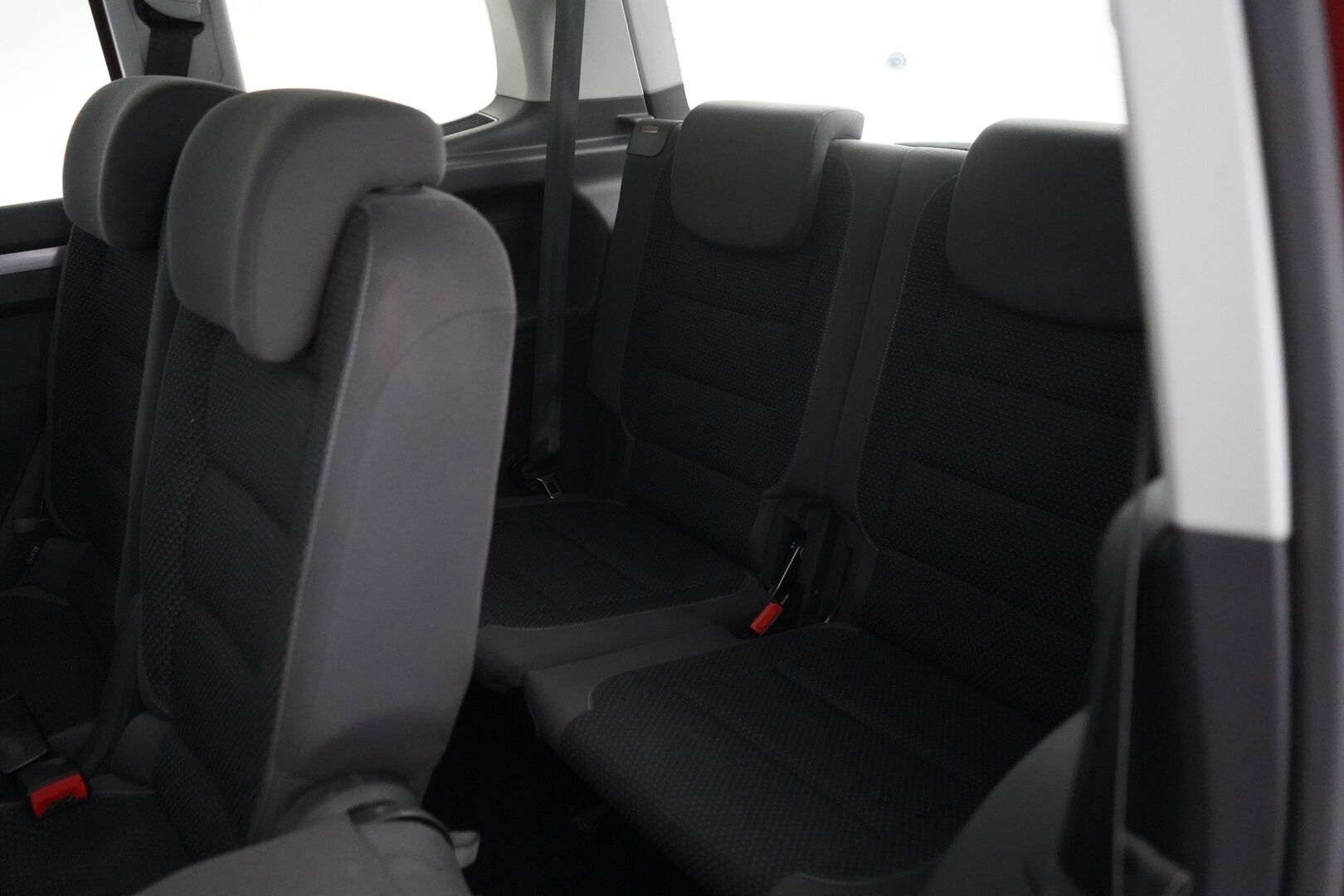 Volkswagen Touran 2011 1.4 TSI Comfortline 103kW (140hv) DSG - KATSO MIHIN HINTAAN! | Vetokoukku | Vakkari | Lohko | 7-paikkainen | Kahdet renkaat vanteineen | Jakoketju vaihdettu 09.2024 | Säntilliset huollot
