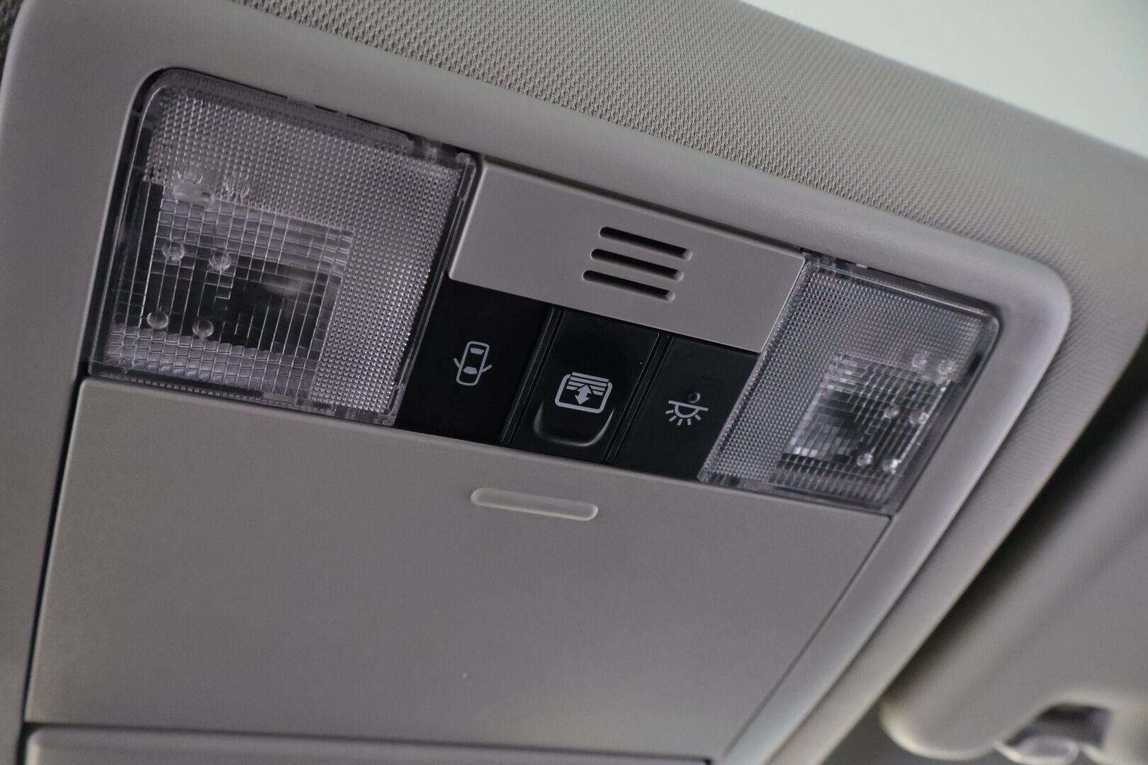 Toyota Verso 2011 1,8 Valvematic Sol Edition 5p - * Suomi-auto / Koukku / Panoraama / Tutka /  Lohko / Vakkari / Pienet kilometrit * 