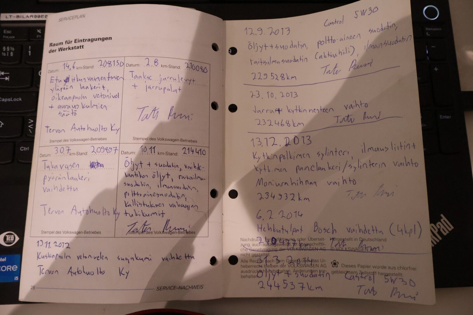 Volkswagen Golf 2003 1,9 - YritysOutlet - Myydään vain yrityksille - Vetokoukku / Multimedia näyttö / Sporttipenkit / GTI Mittaristo