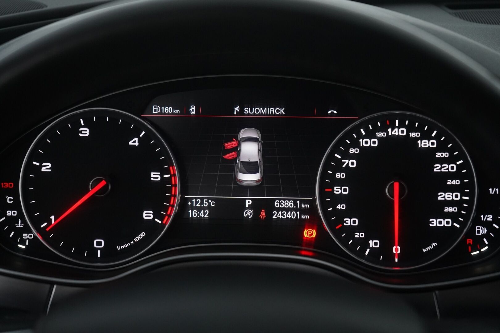Audi A6 2012 MYYDÄÄN HUUTOKAUPAT.COM - Öljynkulutusremontti tehty! / Jakohihna vaihdettu / Suomi-auto / Myydään juuri huollettuna ja katsastettuna!