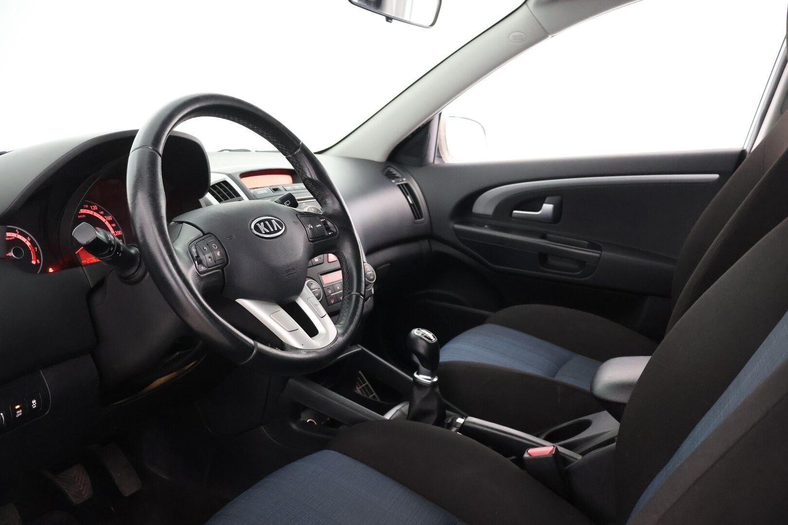 Kia CEE'D 2012 1,6 ISG Active SW EcoDynamics - Myydään huutokaupat.com:issa! - KORKO VAIN 3,99 %