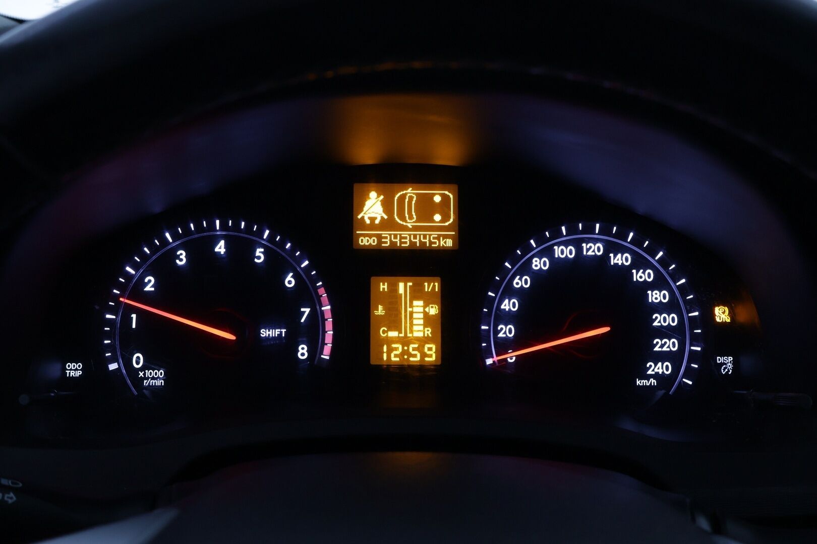 Toyota Avensis 2012 1,8 Valvematic Linea Sol Wagon - YritysOutlet - Myydään vain yrityksille - - YritysOutlet - Myydään vain yrityksille