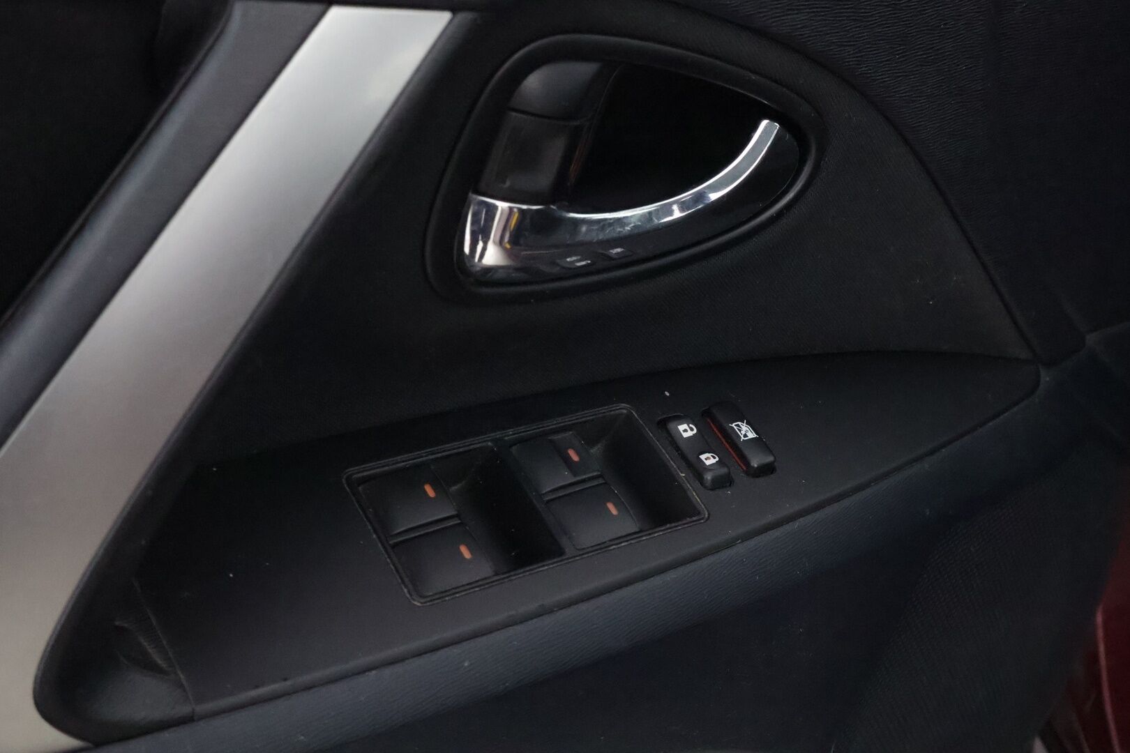 Toyota Avensis 2012 1,8 Valvematic Linea Sol Wagon - YritysOutlet - Myydään vain yrityksille - - YritysOutlet - Myydään vain yrityksille