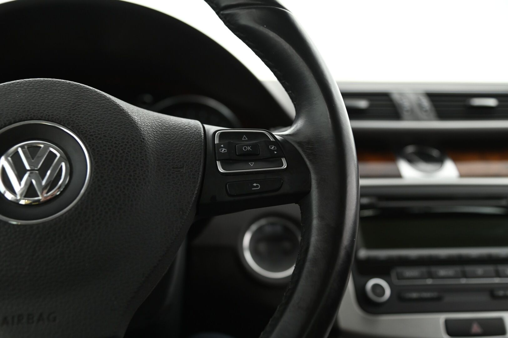 Volkswagen Passat 2012 Variant Highline 1,4 TSI MultiFuel 118 kW (160 hv) DSG *Vetokoukku / Suomi-auto / Vakkari / Huoltokirja* - Taloudellinen perhefarkku!