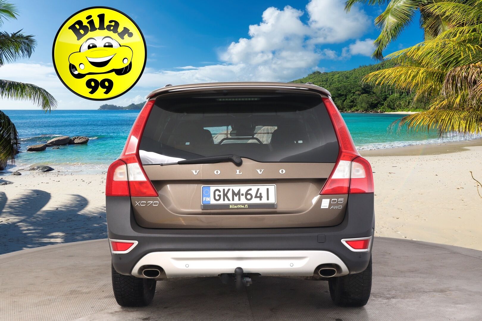 Volvo XC70 2013 D5 AWD Summum aut *ACC / Webasto / Ilmastoidut erikoisnahat /  Kattoluukku / Koukku / VOC / Blis* - Muistipenkki / Navi / BT / Sähkökontti / Penkinlämmitys edessä & takana / Takanäytöt / Premium Sound / 2x alut & renkaat / Hihna tehty 2024