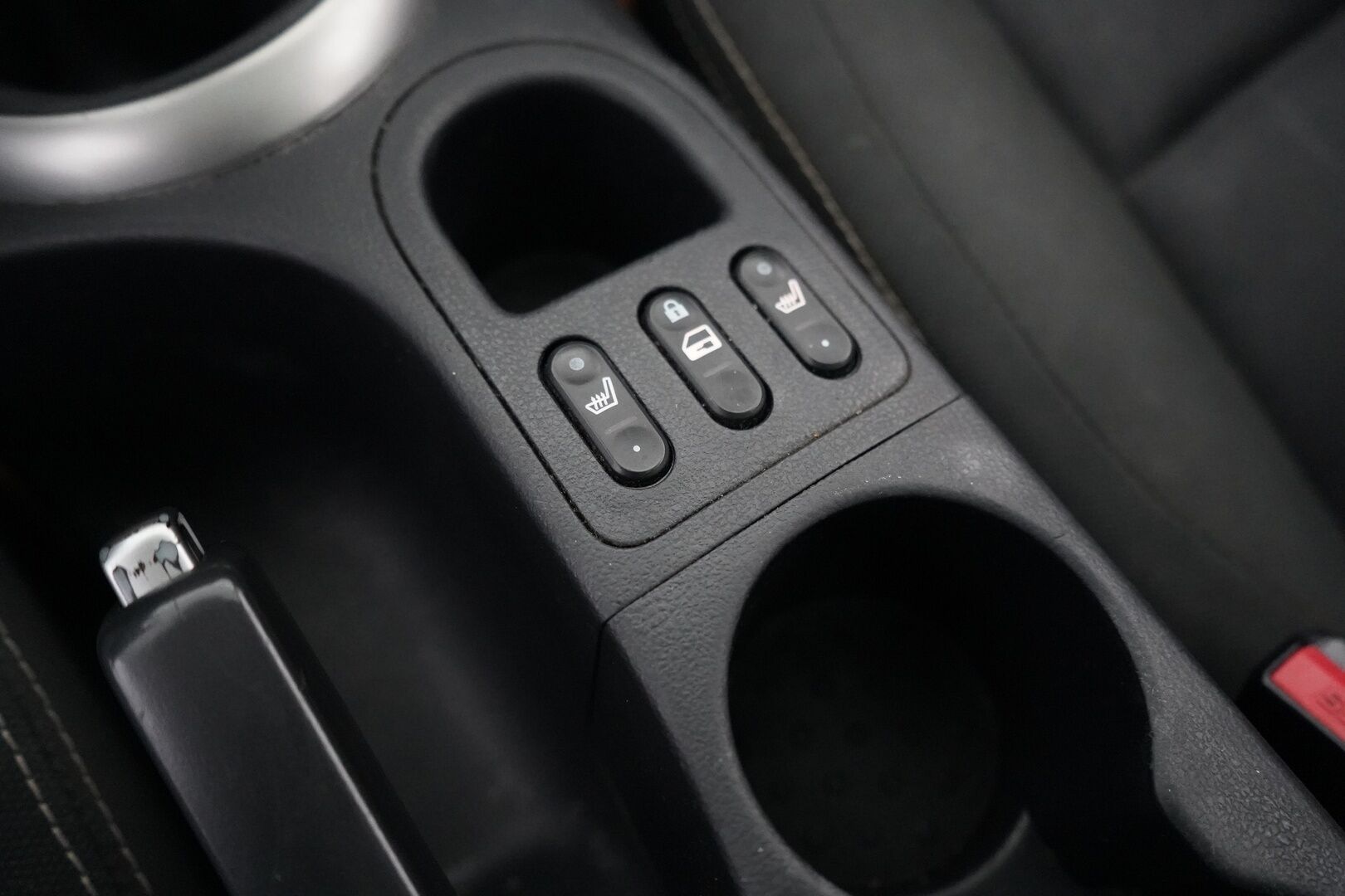 Nissan Qashqai+2 2012 1,6L Stop / Start System Acenta 2WD 5M/T *YritysOutlet - Myydään vain yrityksille* - Suomi-auto / Katsastus 11.26 / Kahdet renkaat / 7-Paikkainen