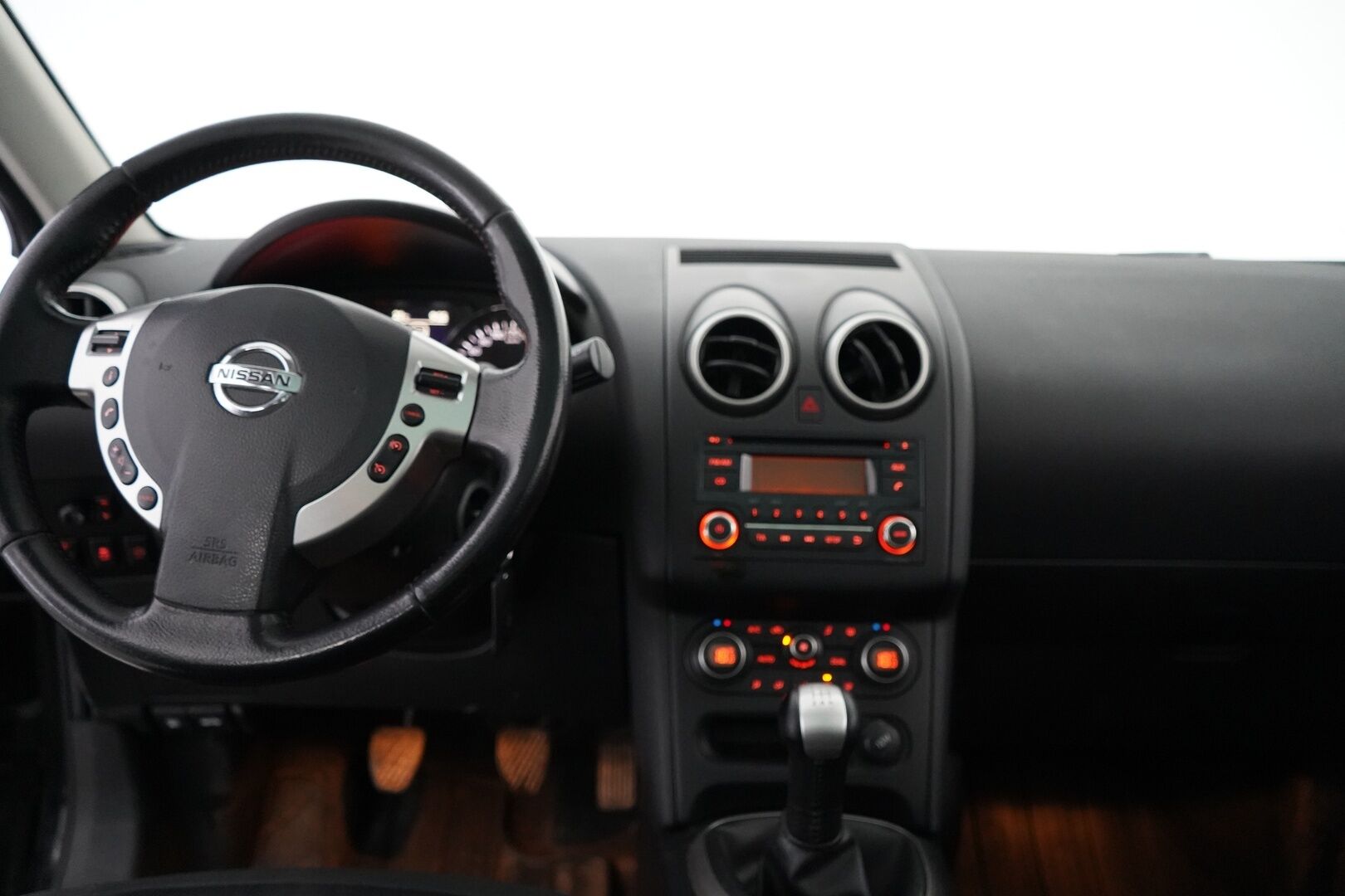 Nissan Qashqai+2 2012 1,6L Stop / Start System Acenta 2WD 5M/T *YritysOutlet - Myydään vain yrityksille* - Suomi-auto / Katsastus 11.26 / Kahdet renkaat / 7-Paikkainen