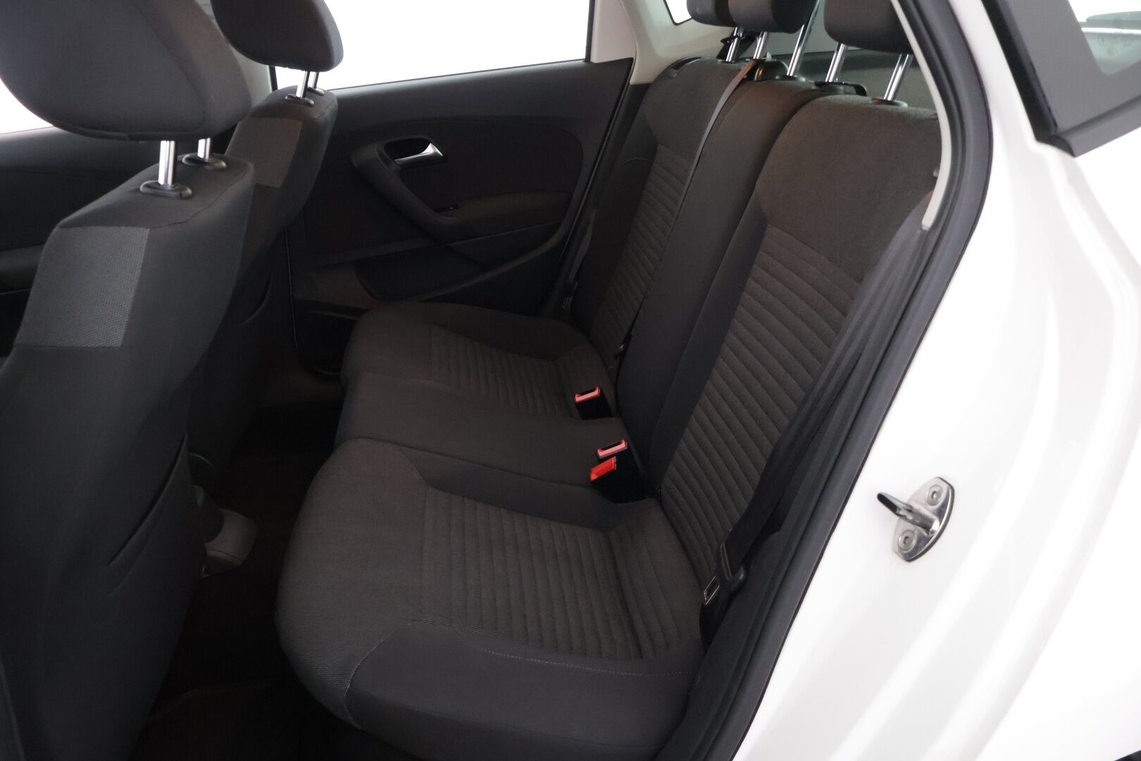 Volkswagen Polo 2012 Comfortline 1,2 TSI 66 kW (90 hv) BlueMotion Technology *Suomi-auto / Lohkolämmitin sisäpistokkeella / Jakoketju vaihdettu* - *2x Renkaat & Vanteet / Kattava huoltohistoria / Juuri huollettu*