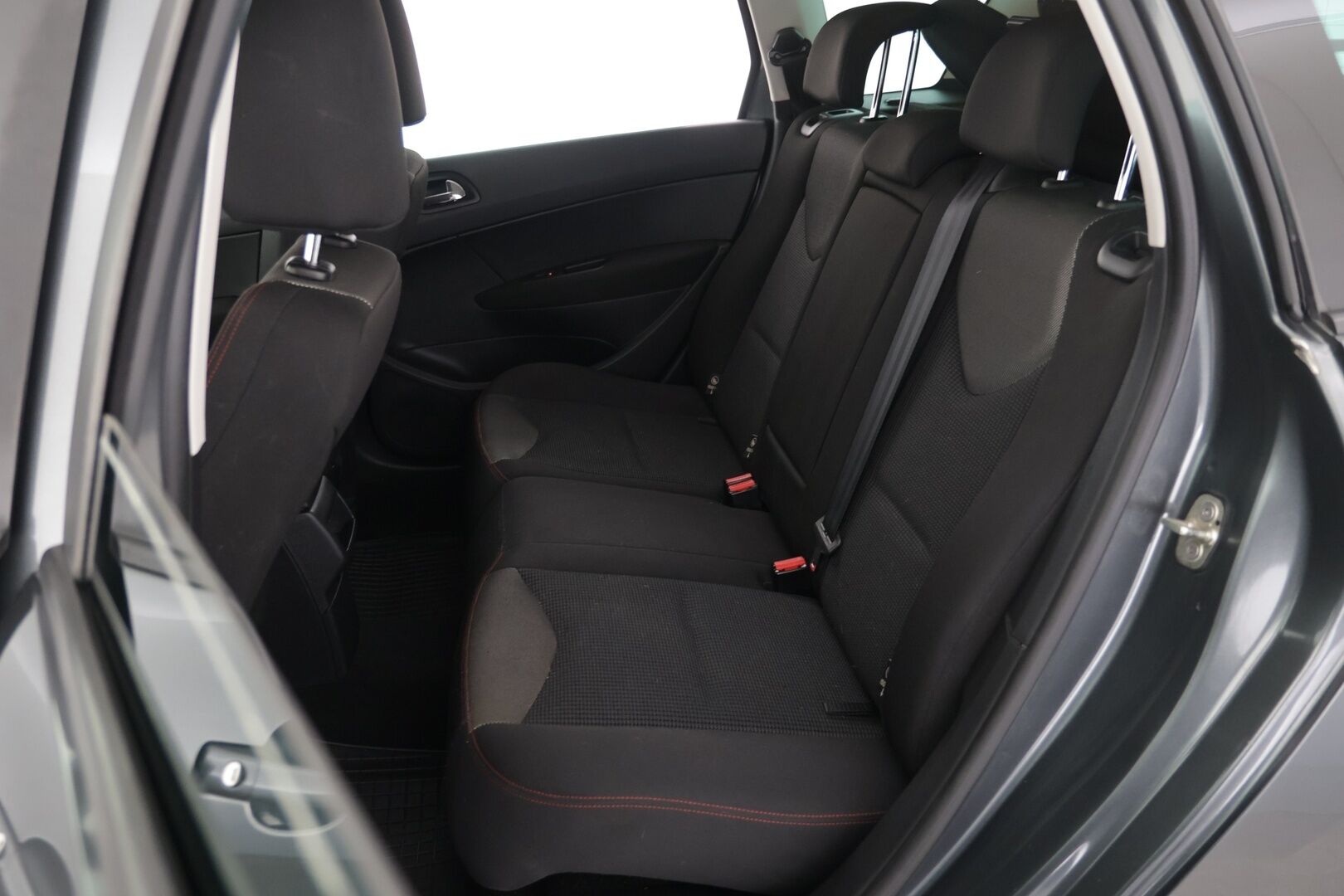 Peugeot 308 2013 SW Style Sportium VTi 120 - Huippu siisti! | Lohko + sisähaara | 2x vanteet | Bluetooth