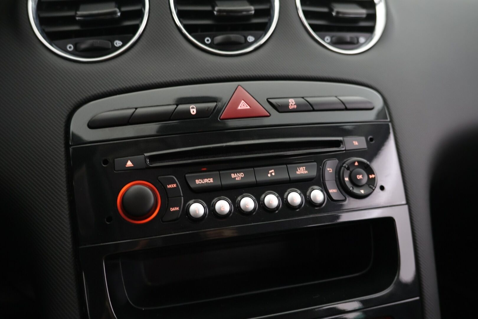 Peugeot 308 2013 SW Style Sportium VTi 120 - Huippu siisti! | Lohko + sisähaara | 2x vanteet | Bluetooth