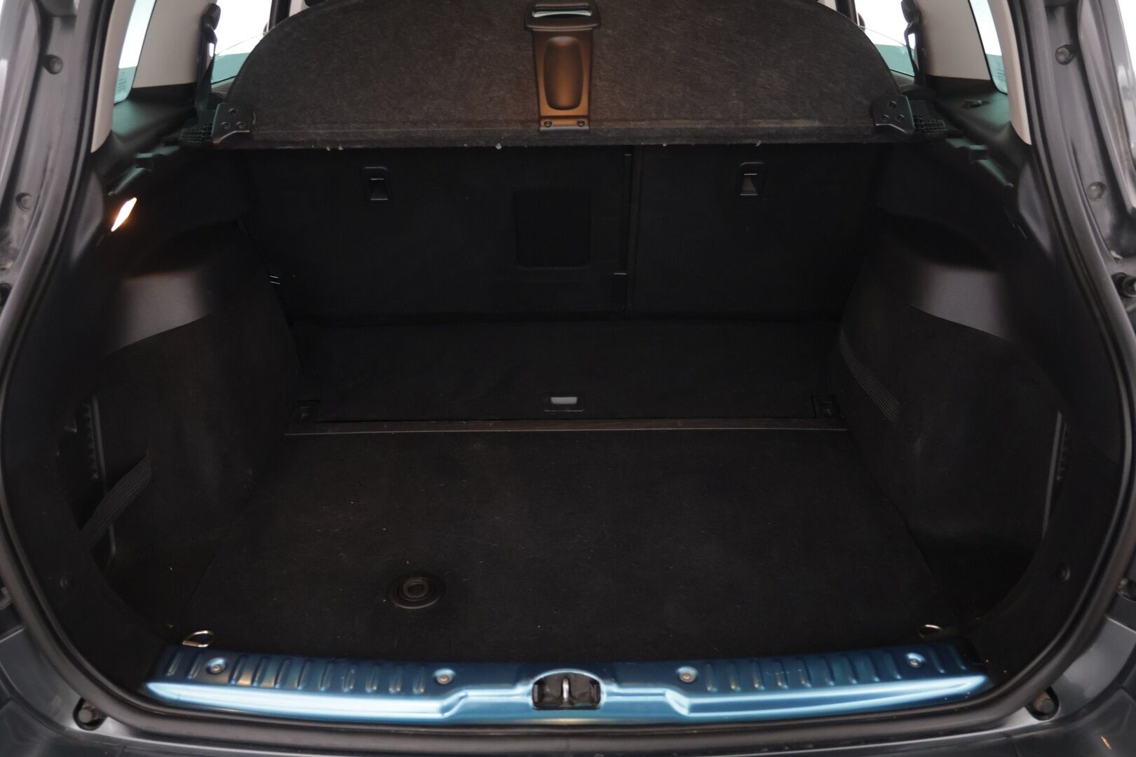 Peugeot 308 2013 SW Style Sportium VTi 120 - Huippu siisti! | Lohko + sisähaara | 2x vanteet | Bluetooth