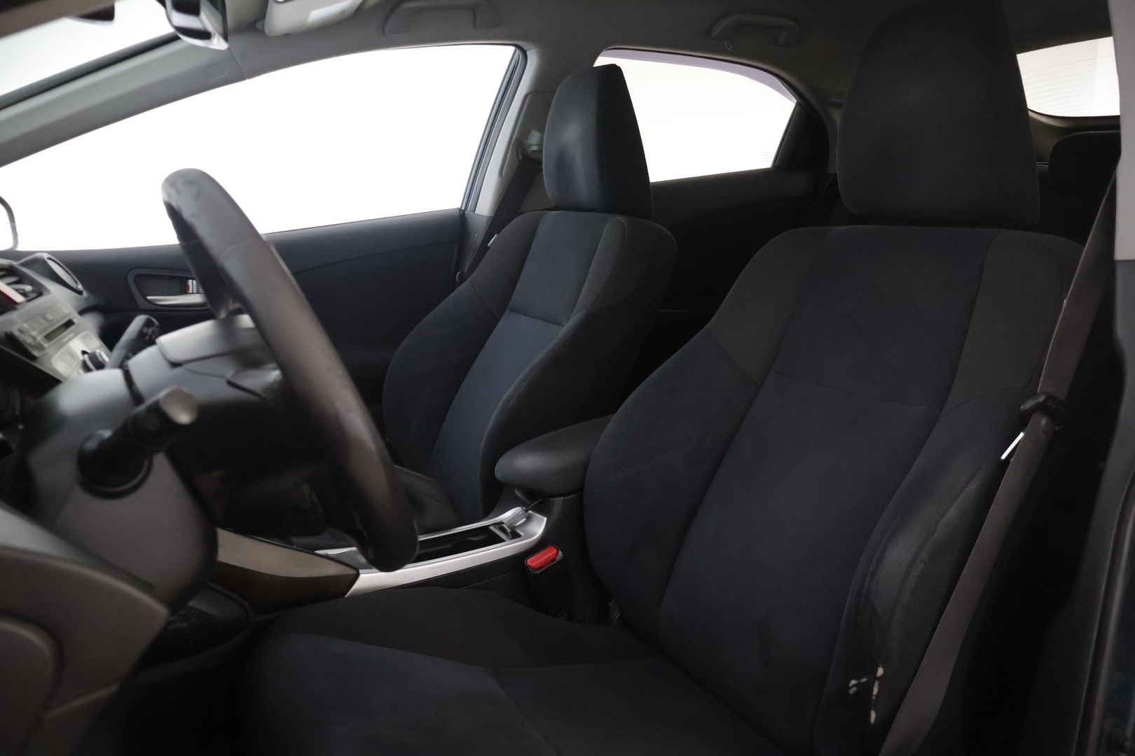 Honda Civic 2013 5D Diesel 1,6 Lifestyle Business - Suomi-auto | Vakkari | Auto. ilmastointi | Premium audio | Bluetooth® | 2 x Renkaat |