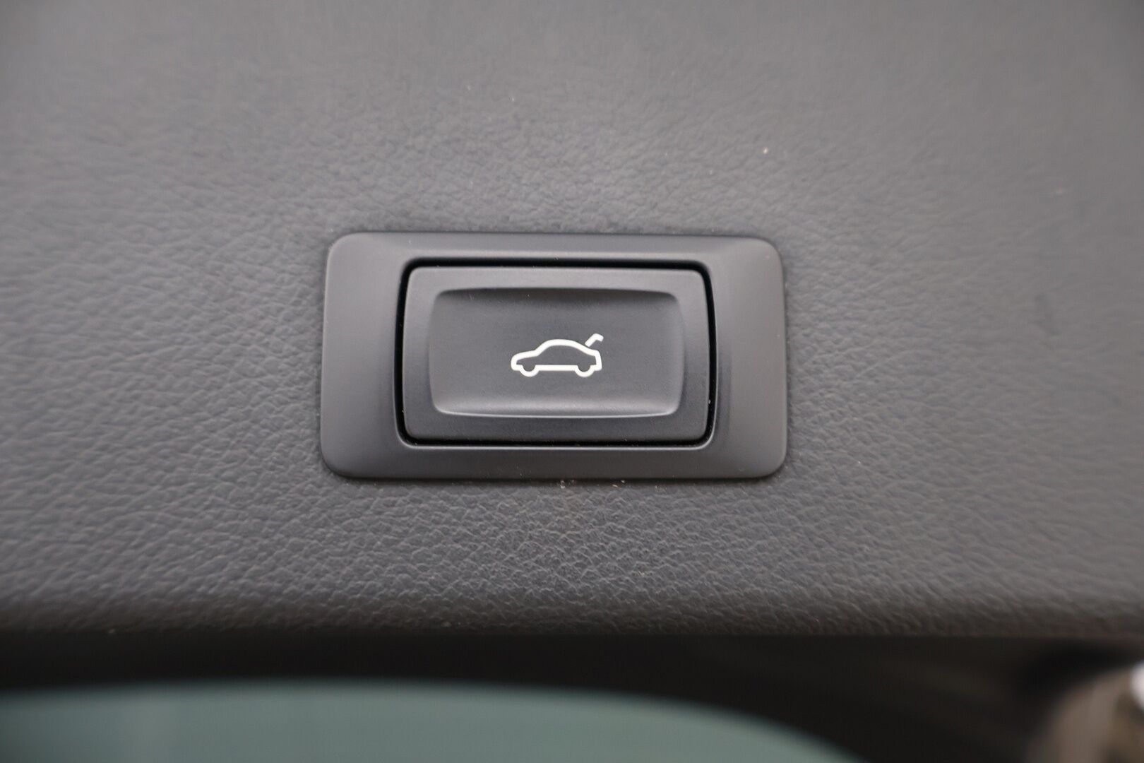 Audi A6 2013 Avant 3,0 V6 TDI Biturbo 230 kW quattro Edition tiptronic - YritysOutlet - Myydään vain yrityksille - – Tämä auto myydään YritysOutlet -valikoimasta vain yritykselle